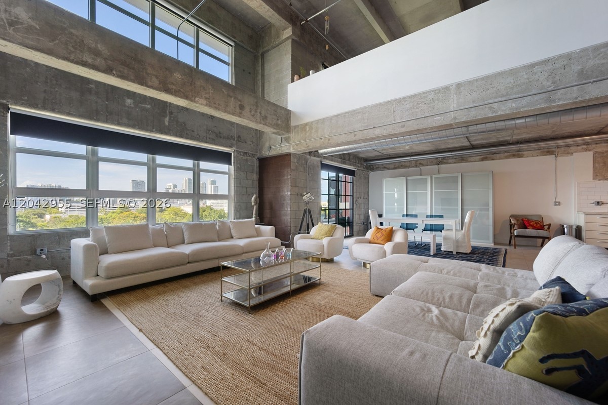 PARC LOFTS CONDO - Residential