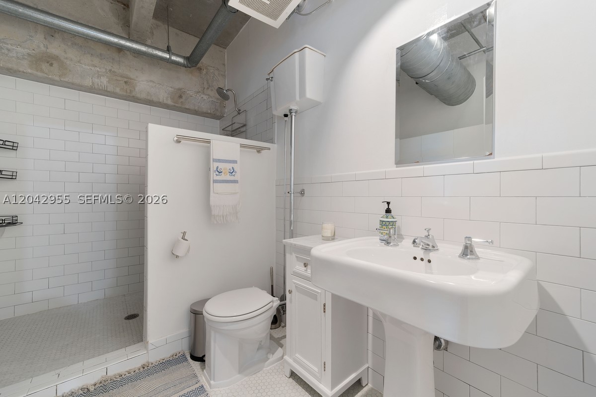 PARC LOFTS CONDO - Residential