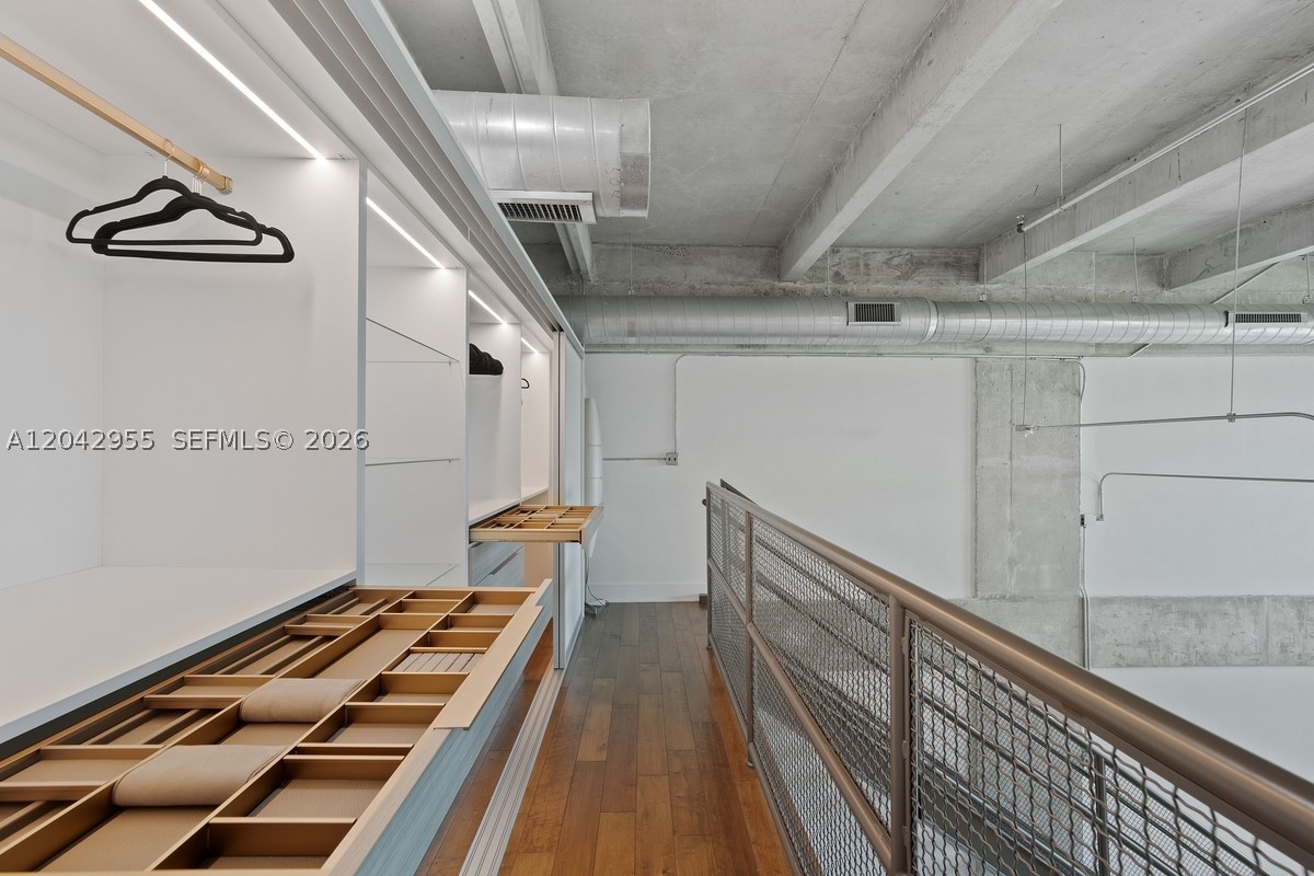 PARC LOFTS CONDO - Residential