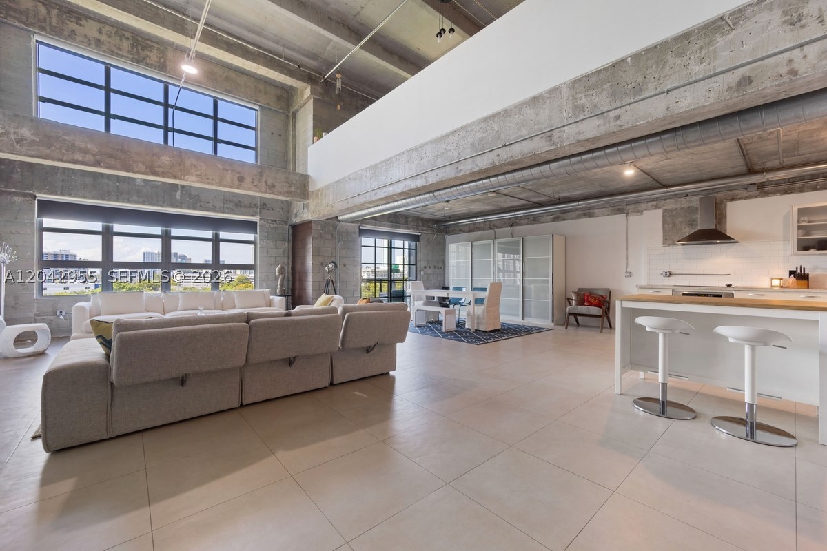 PARC LOFTS CONDO - Residential