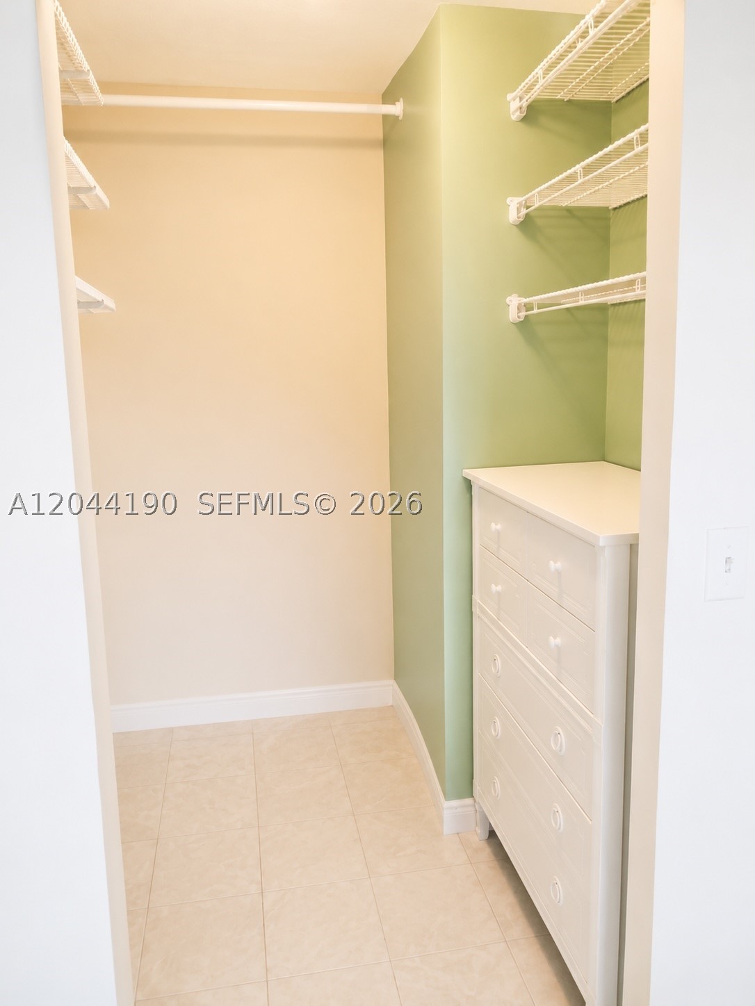 SOMERSET NO 1 CONDO - Residential Lease