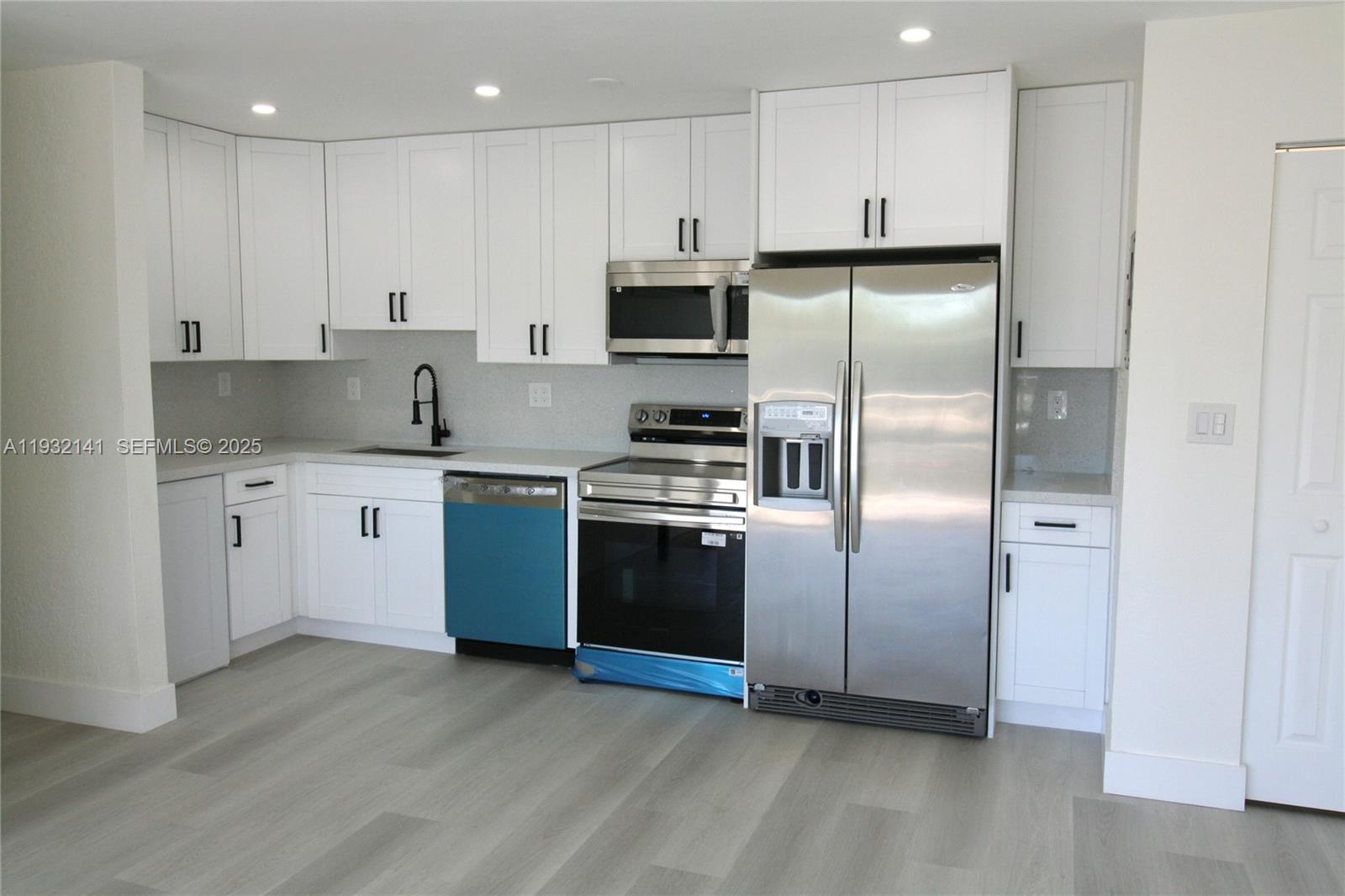 DORAL GARDENS CONDO - Residential Lease