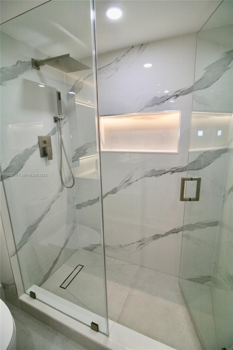 DORAL GARDENS CONDO - Residential Lease