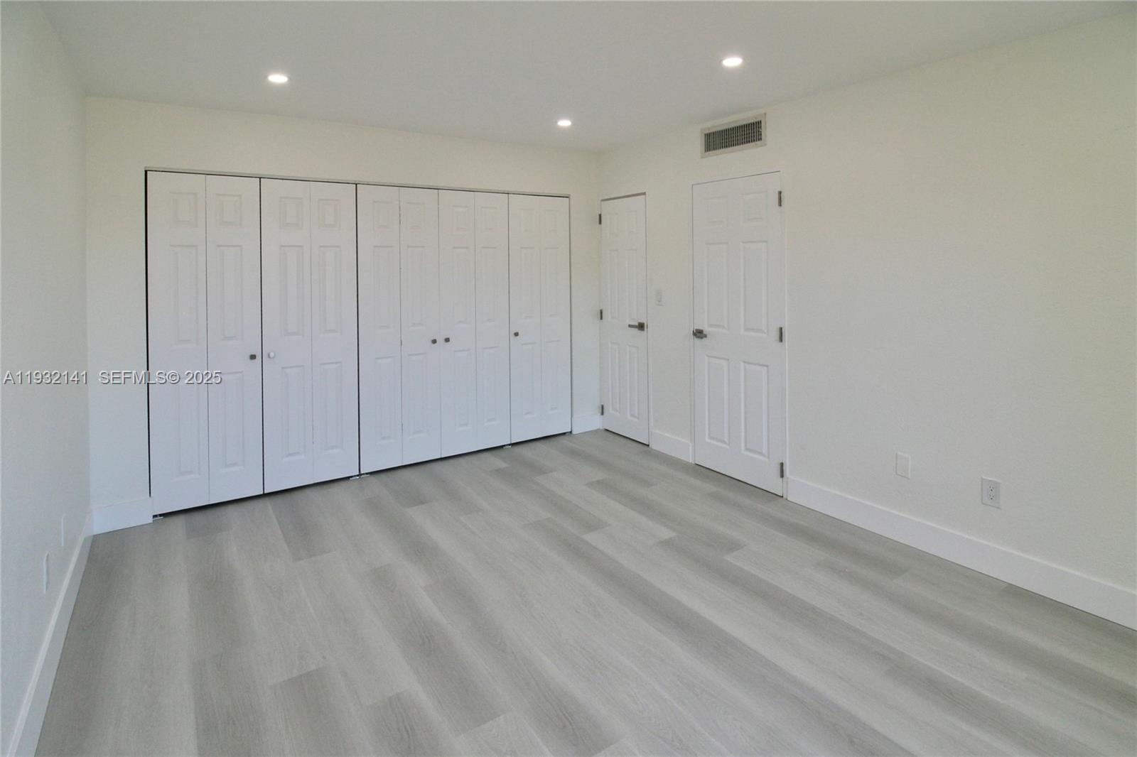 DORAL GARDENS CONDO - Residential Lease