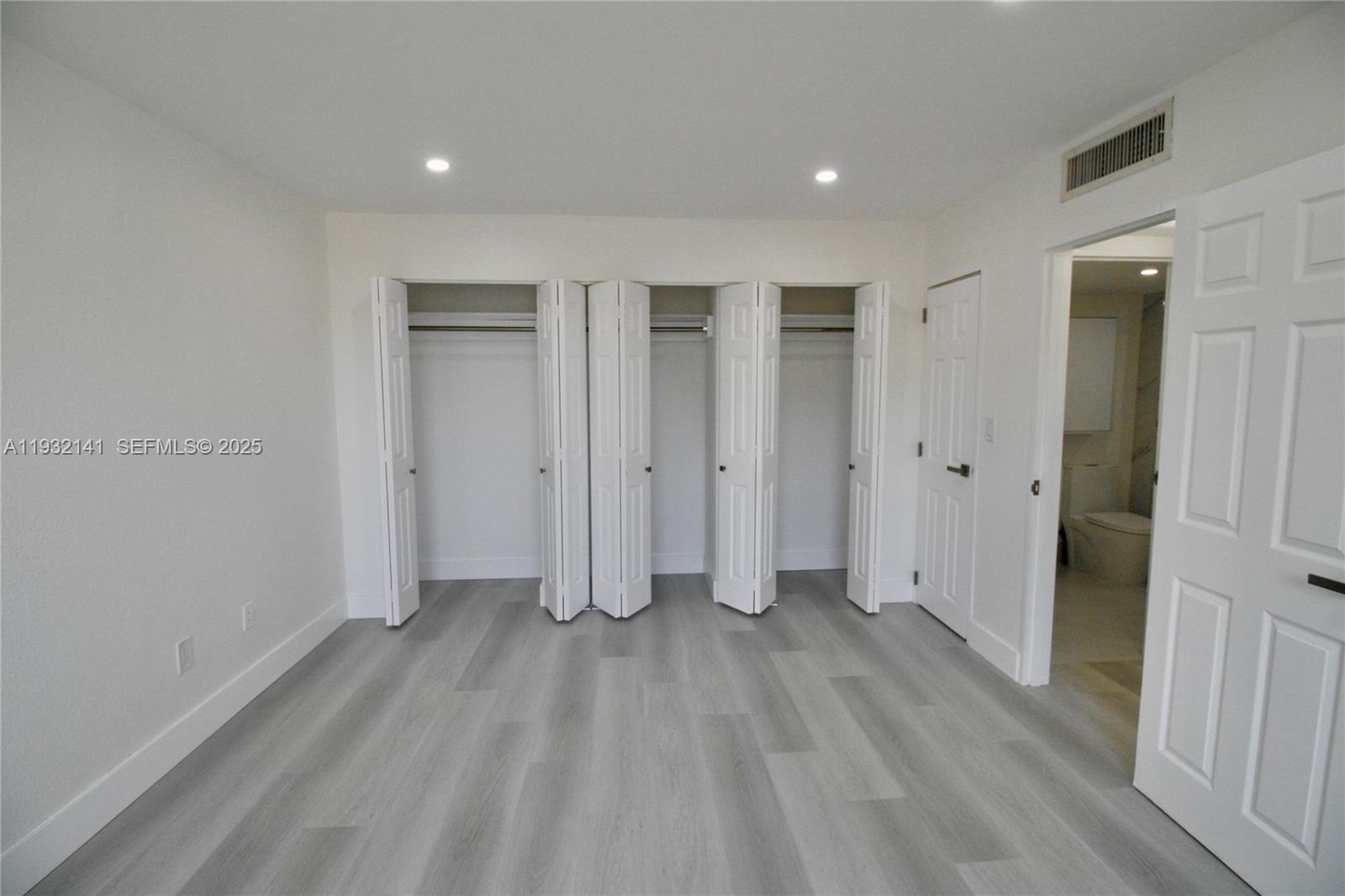 DORAL GARDENS CONDO - Residential Lease