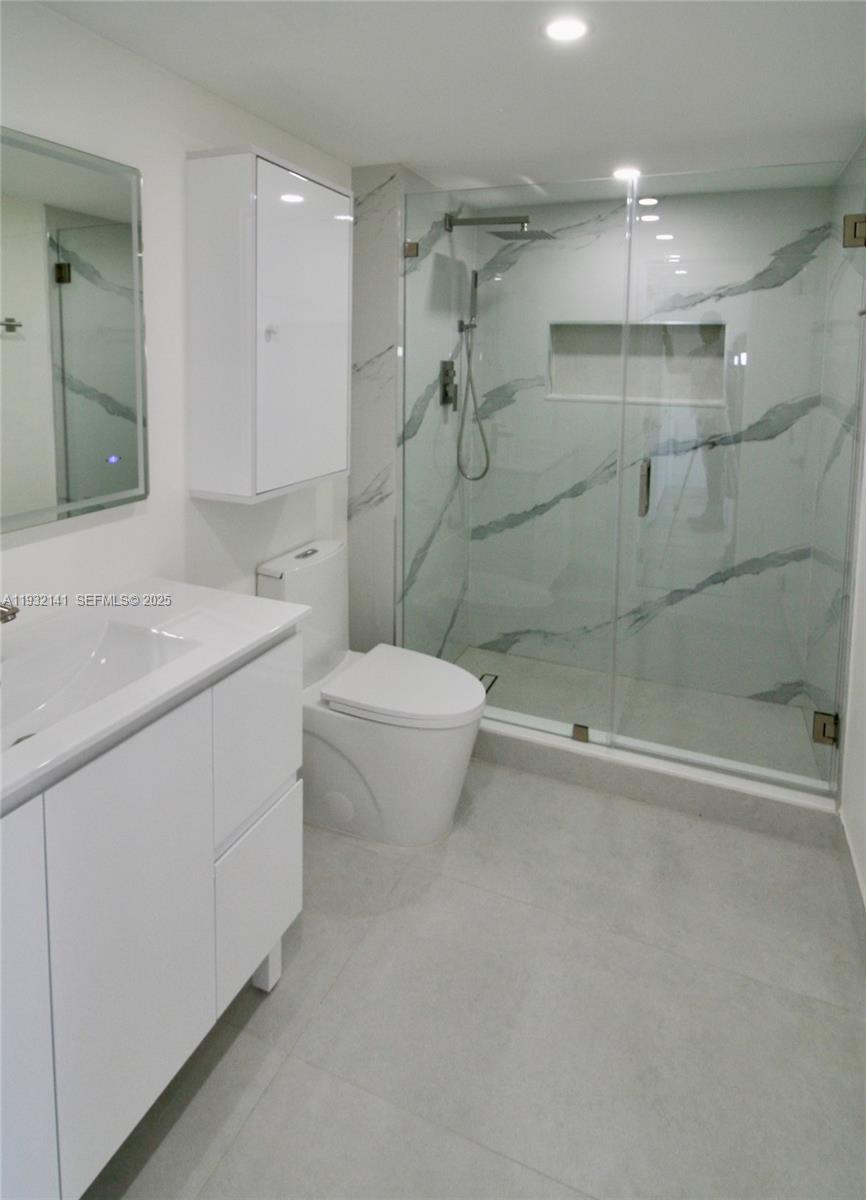 DORAL GARDENS CONDO - Residential Lease