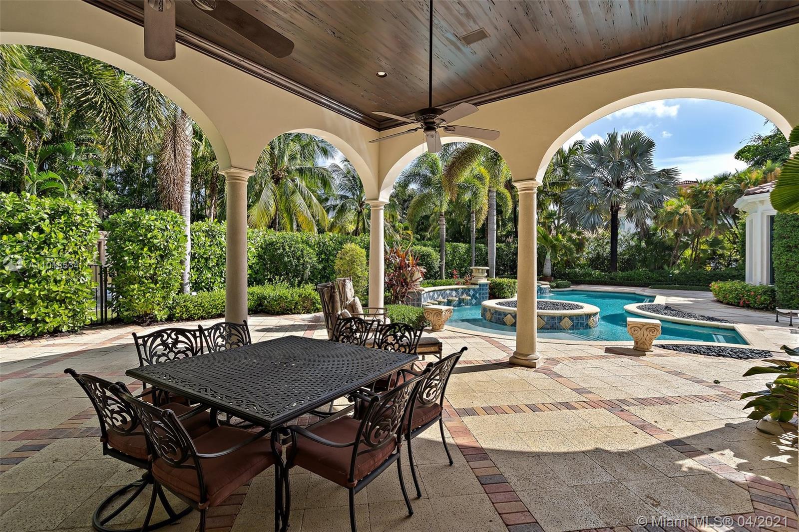 OLD PALM 4 - Residential