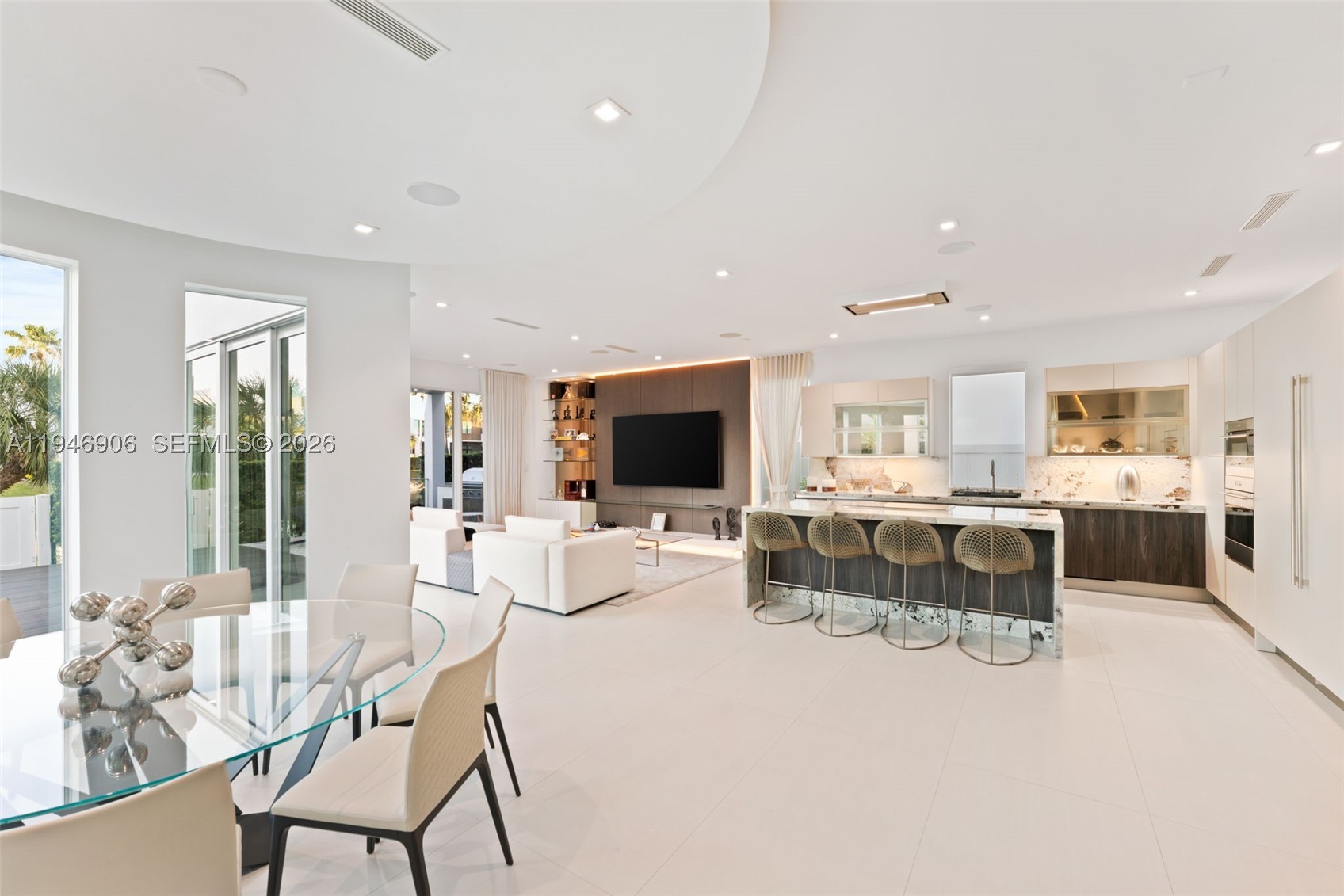 GRAND FLORIDIAN ESTATES - Residential