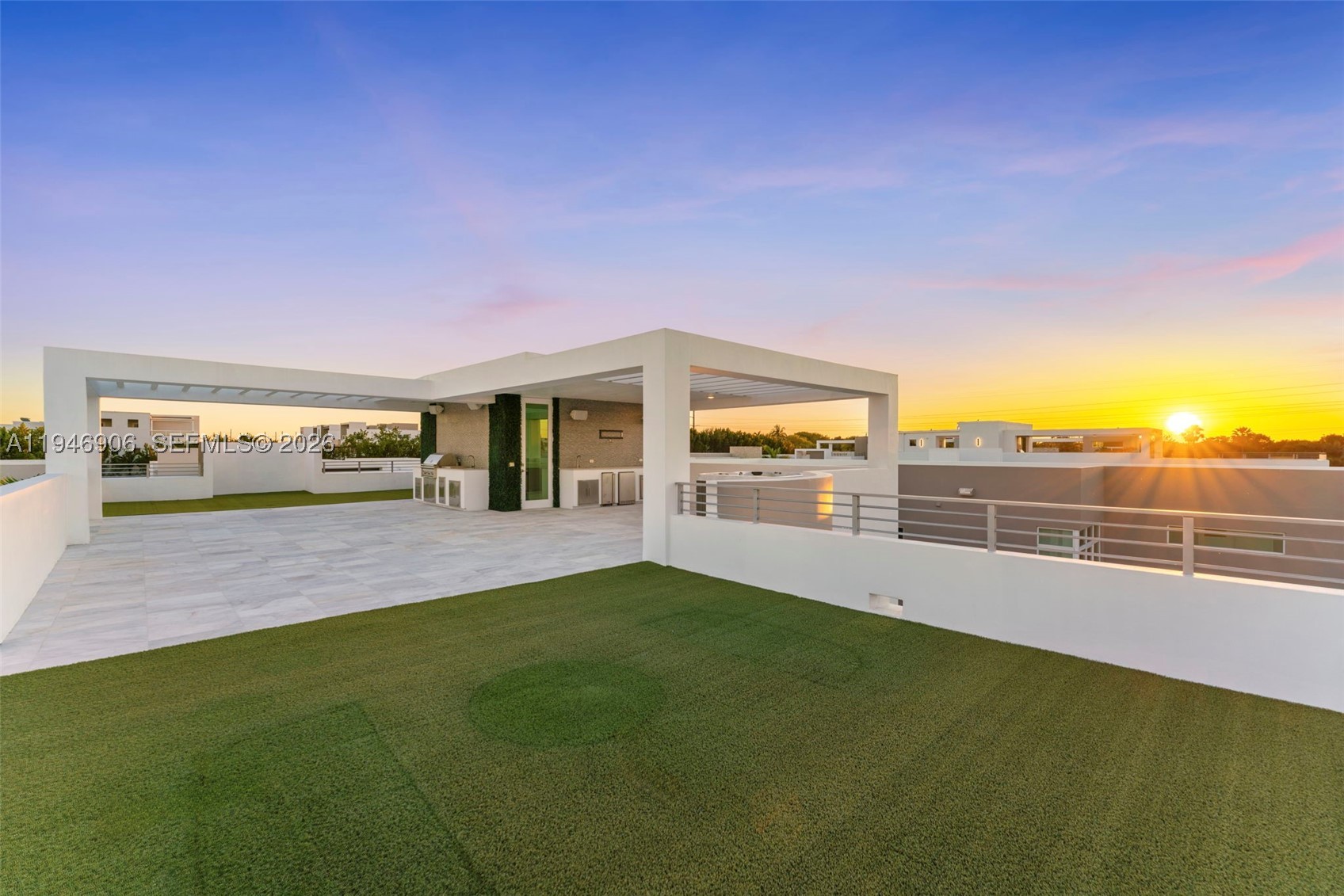 GRAND FLORIDIAN ESTATES - Residential