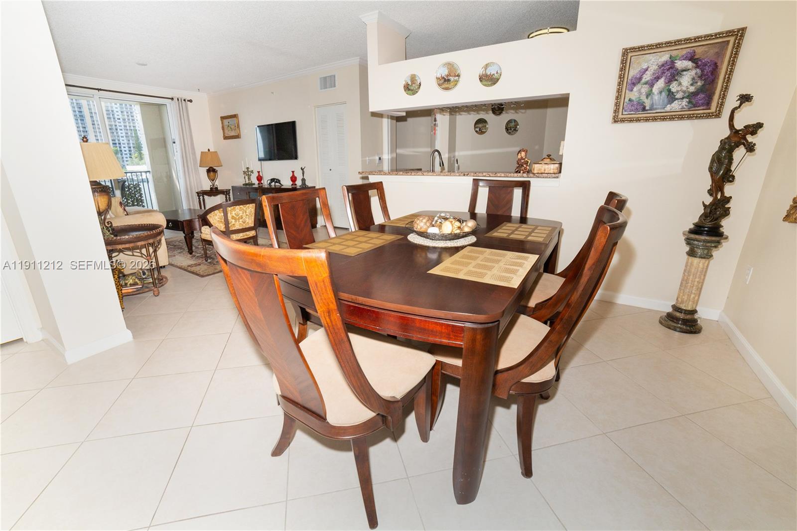 PORTO BELLAGIO CONDO - Residential