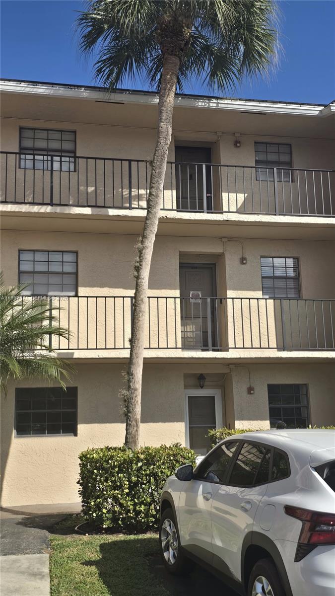 Beautiful and very convenience location condo in the heart of Coral Springs.  WE OFFER $ 5,000 TO BUYER CLOSING COST.   On the Third and top floor, no one above you! Yes there is an elevator in the building. Completely tiled throughout, long living/dining room area, enjoy the fresh air on your huge balcony which has access from living and master bedroom, large walk in closet for all of your belongings, and the laundry room is right across from unit. Seller motivated, present all offers.