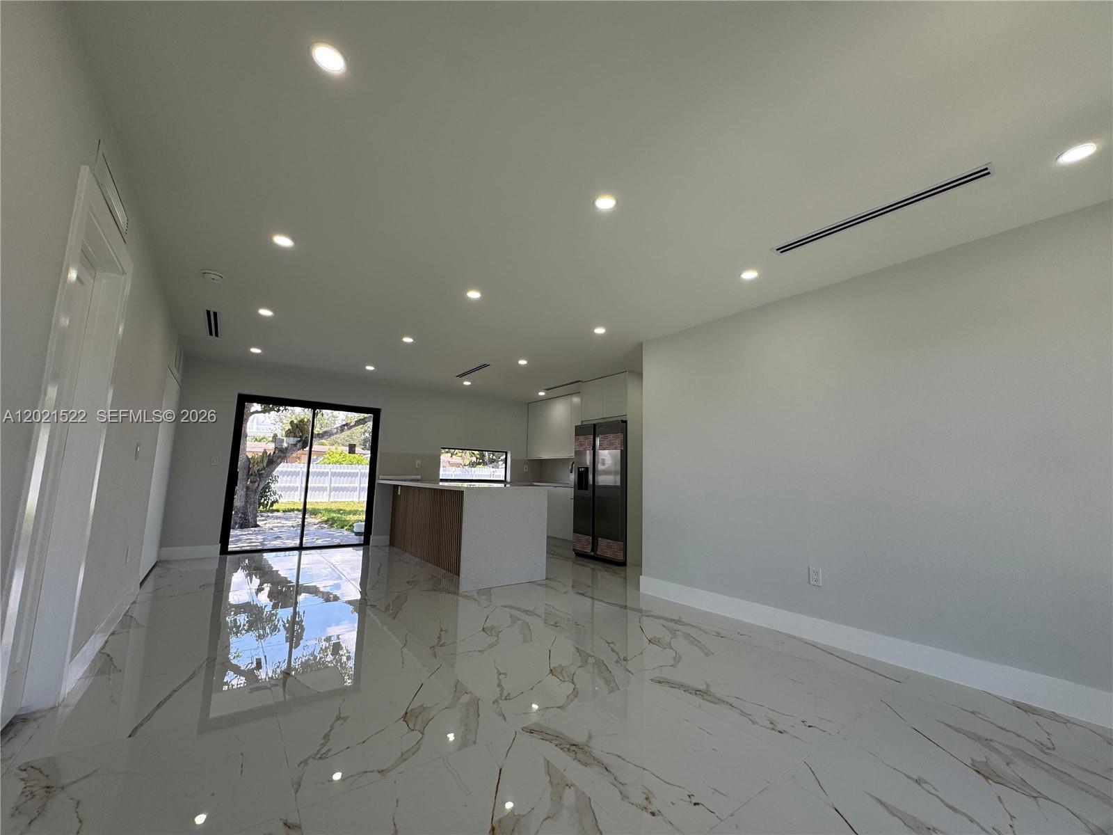 GREENDALE ESTATES SEC FIV - Residential