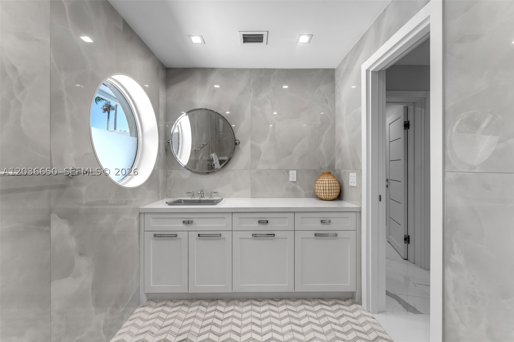 KINGS BAY SUB - Residential