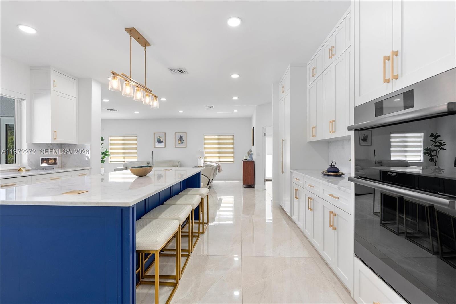 SWEETWATER ESTS SUB - Residential
