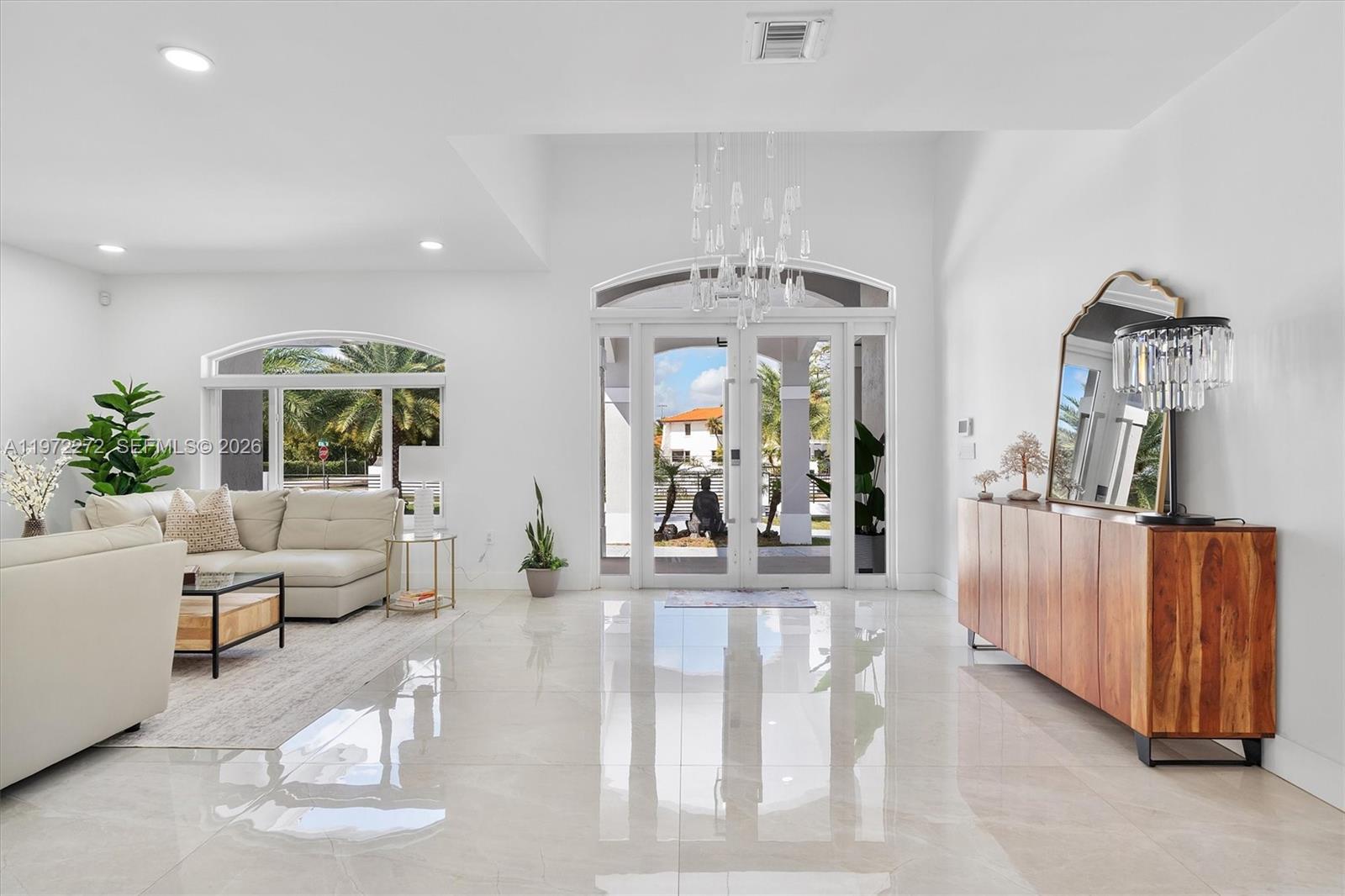SWEETWATER ESTS SUB - Residential