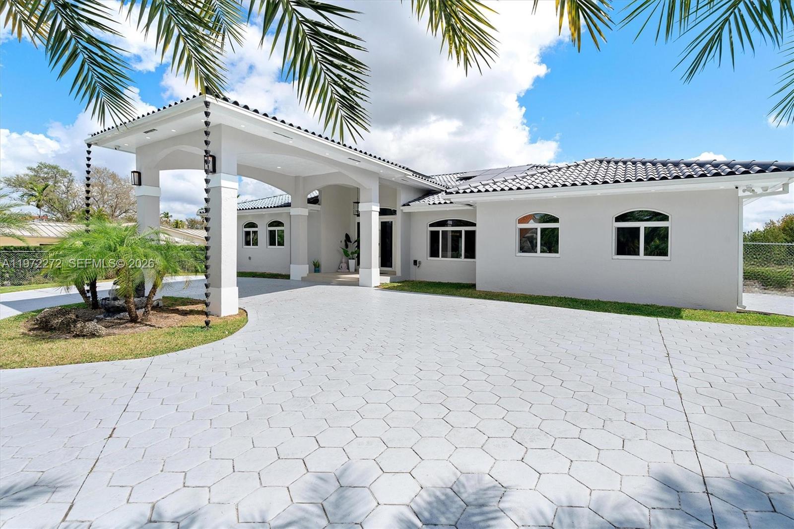 SWEETWATER ESTS SUB - Residential