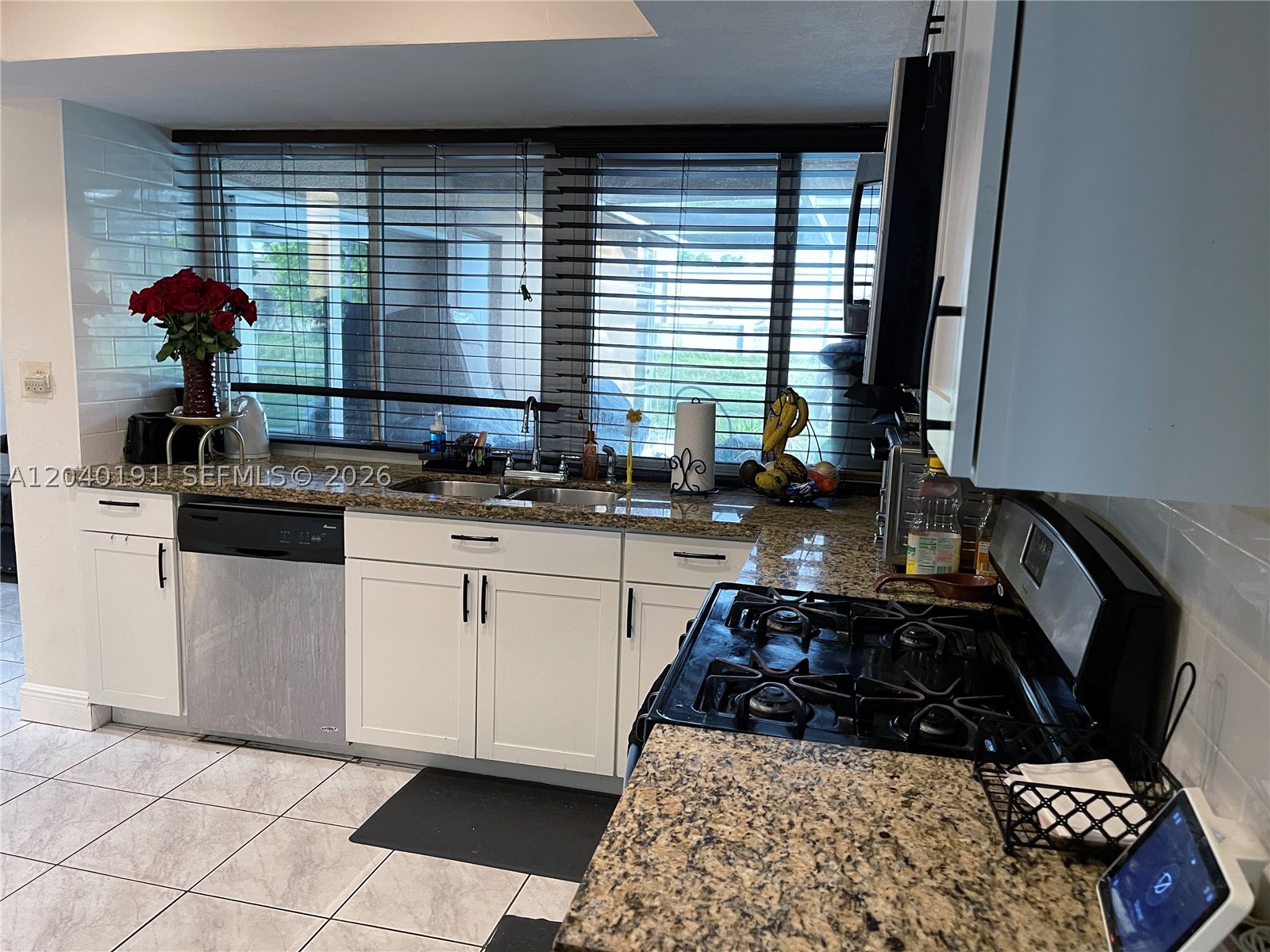 SUNRISE GOLF VILLAGE SEC - Residential