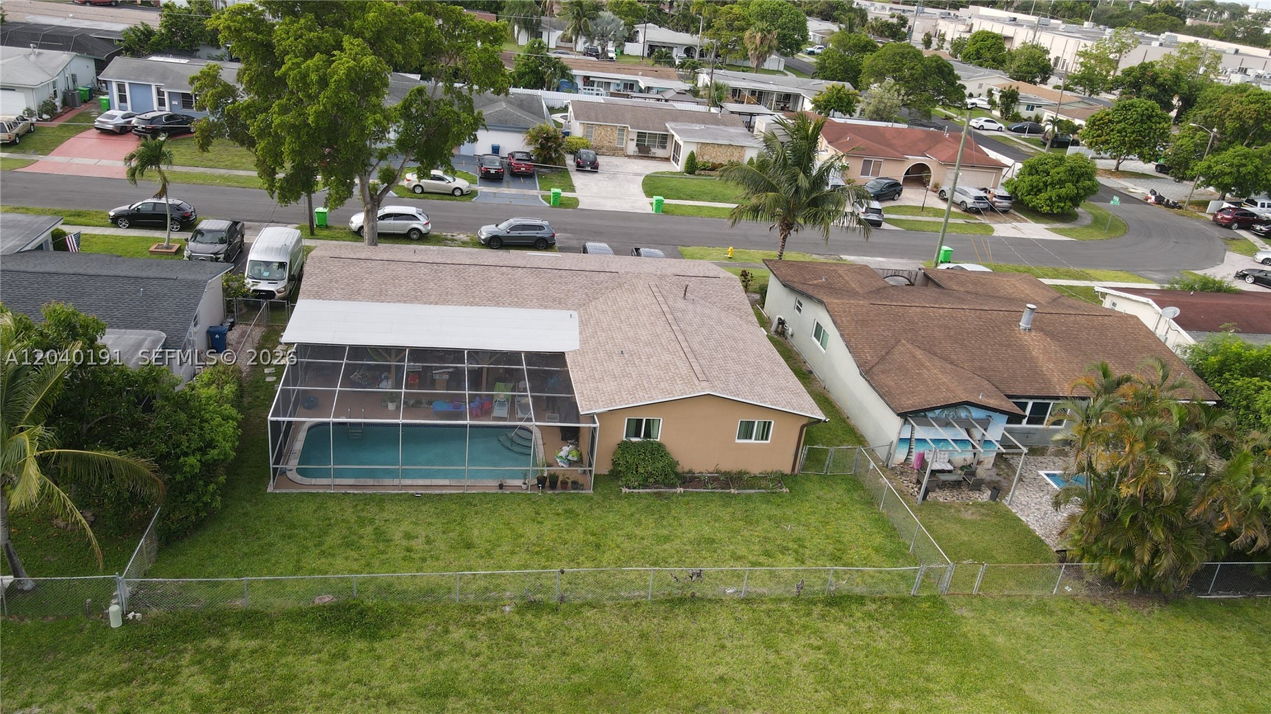 SUNRISE GOLF VILLAGE SEC - Residential