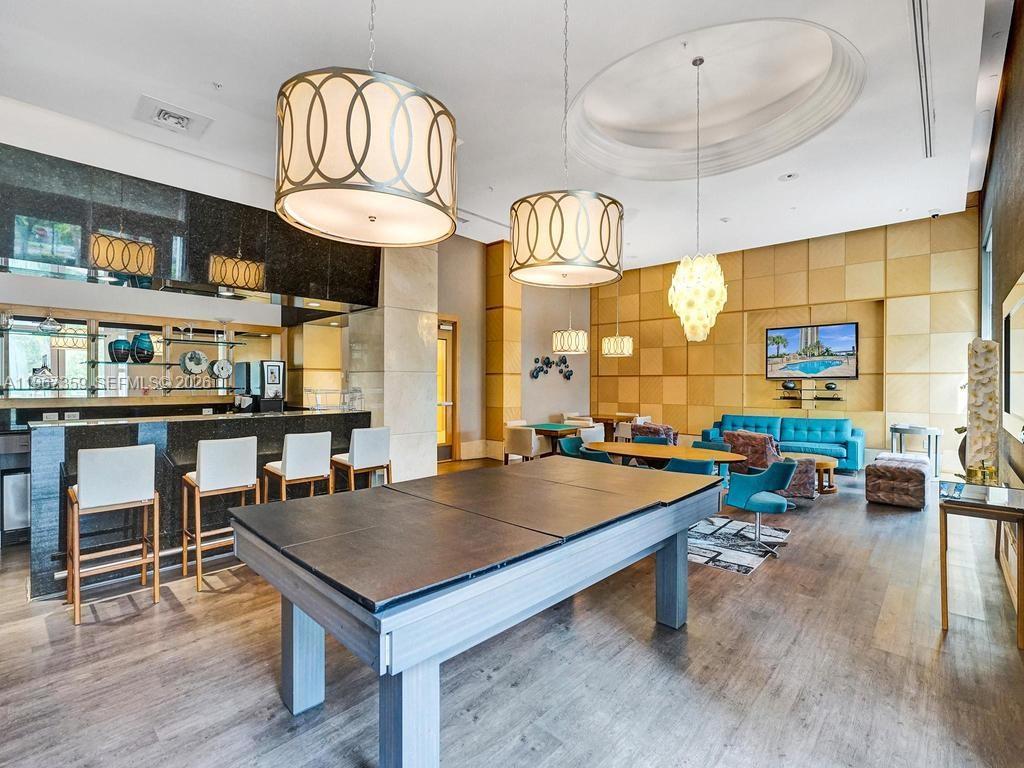 THE PARC AT TURNBERRY ISL - Residential