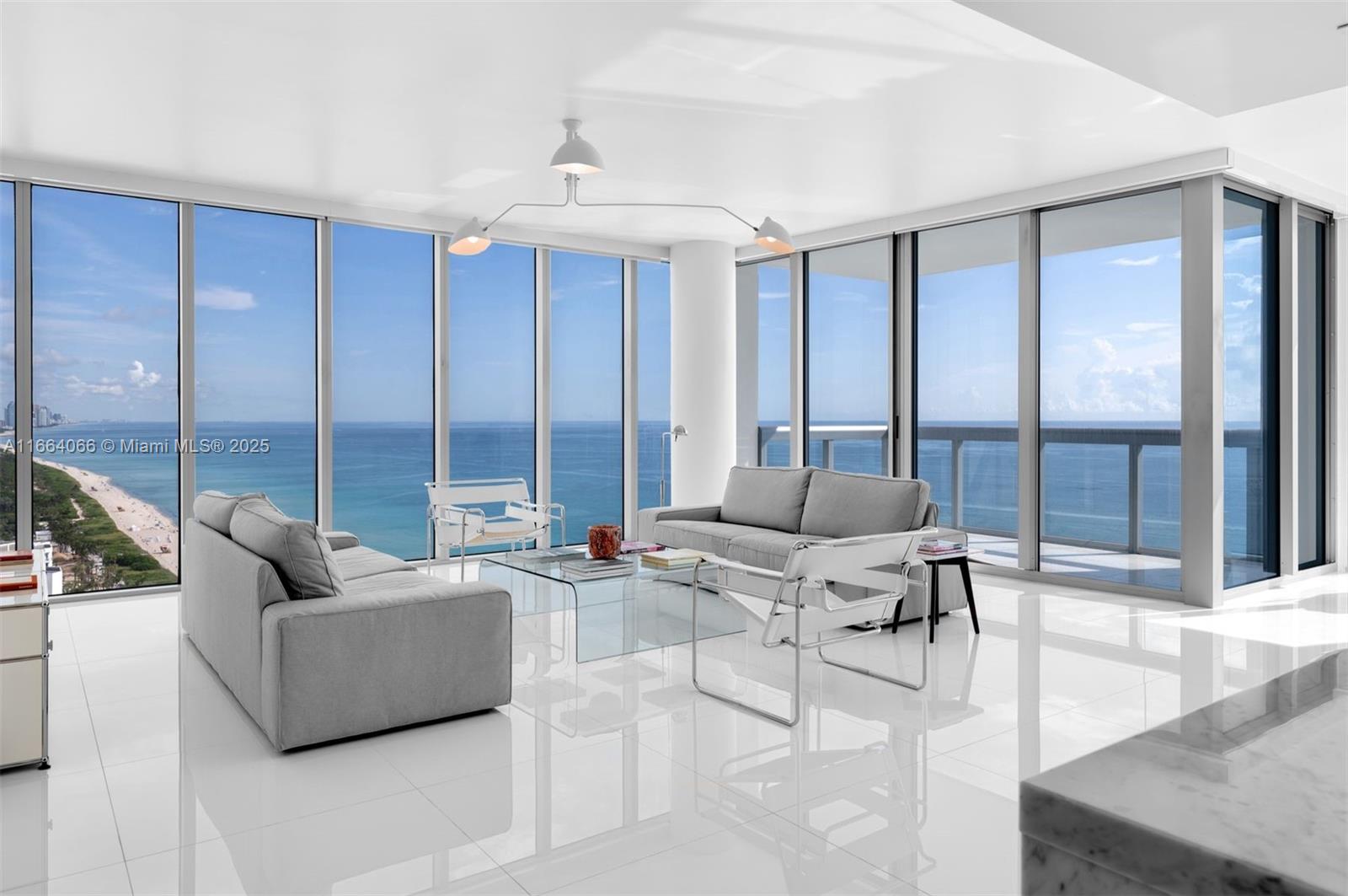 NORTH CARILLON BEACH COND - Residential
