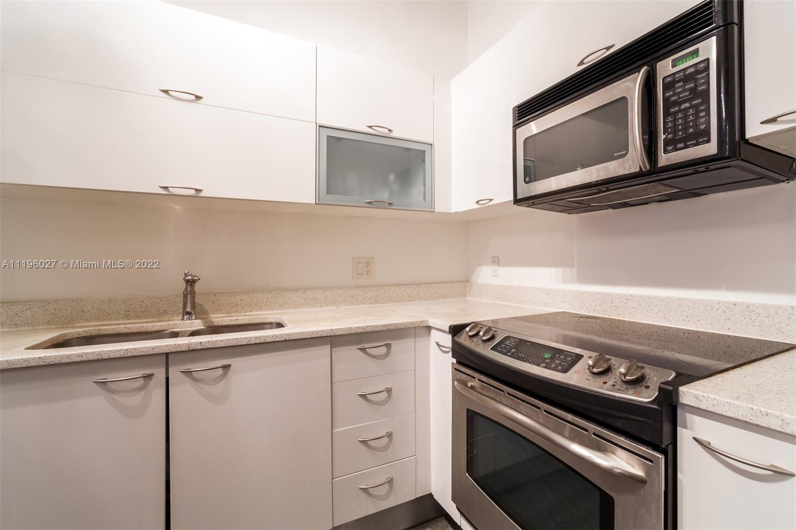 THE LOFT DOWNTOWN II COND - Residential