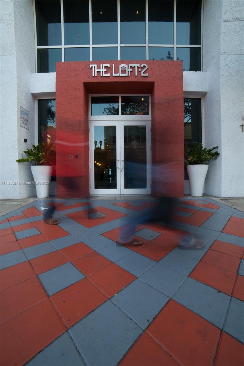 THE LOFT DOWNTOWN II COND - Residential