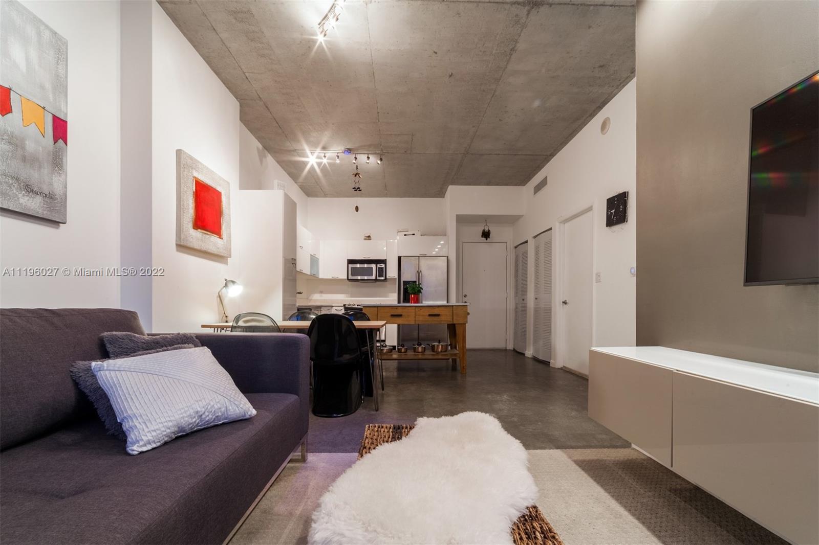 THE LOFT DOWNTOWN II COND - Residential