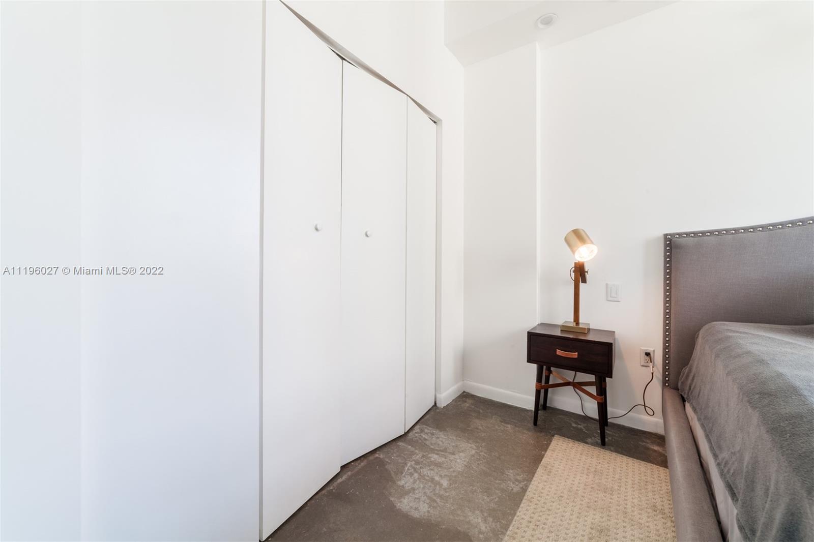 THE LOFT DOWNTOWN II COND - Residential