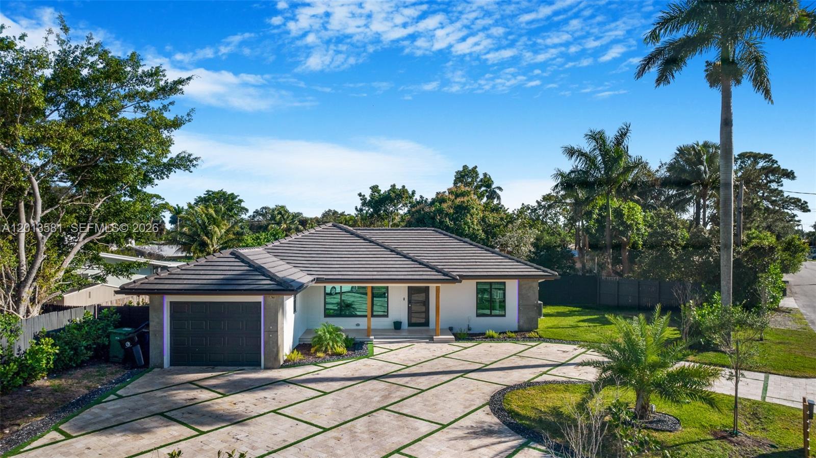 LAUDERDALE ISLES NO 2 - Residential