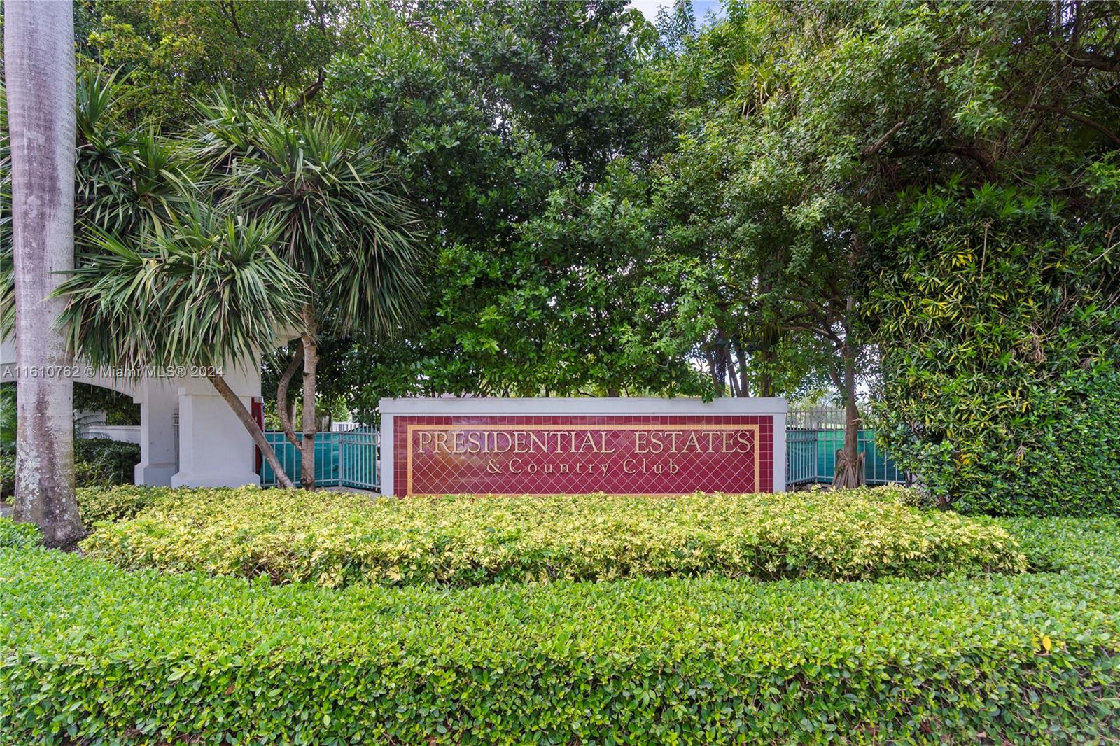 PRESIDENTIAL ESTATES SUB - Residential