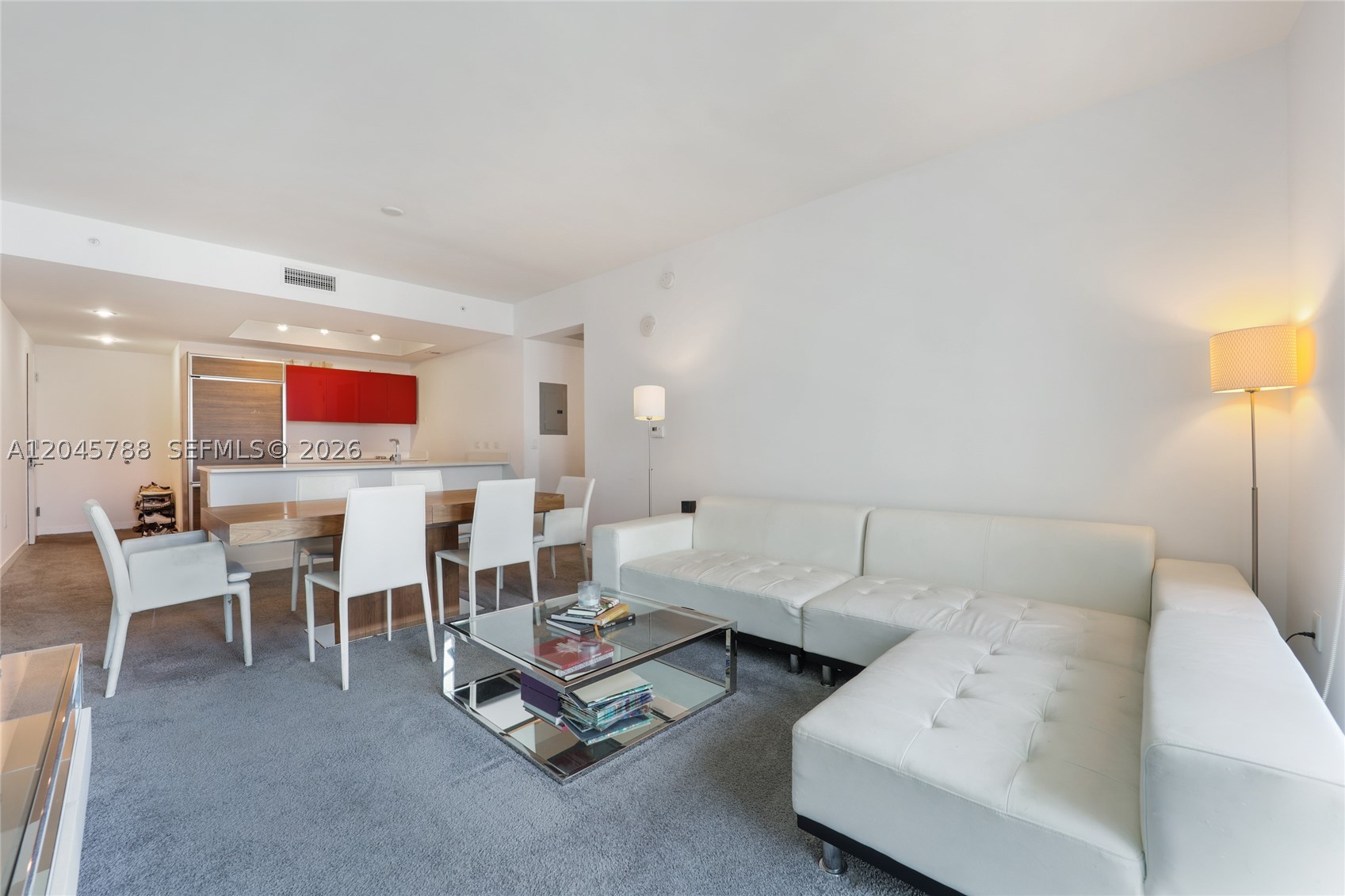 1100 MILLECENTO RESIDENCE - Residential