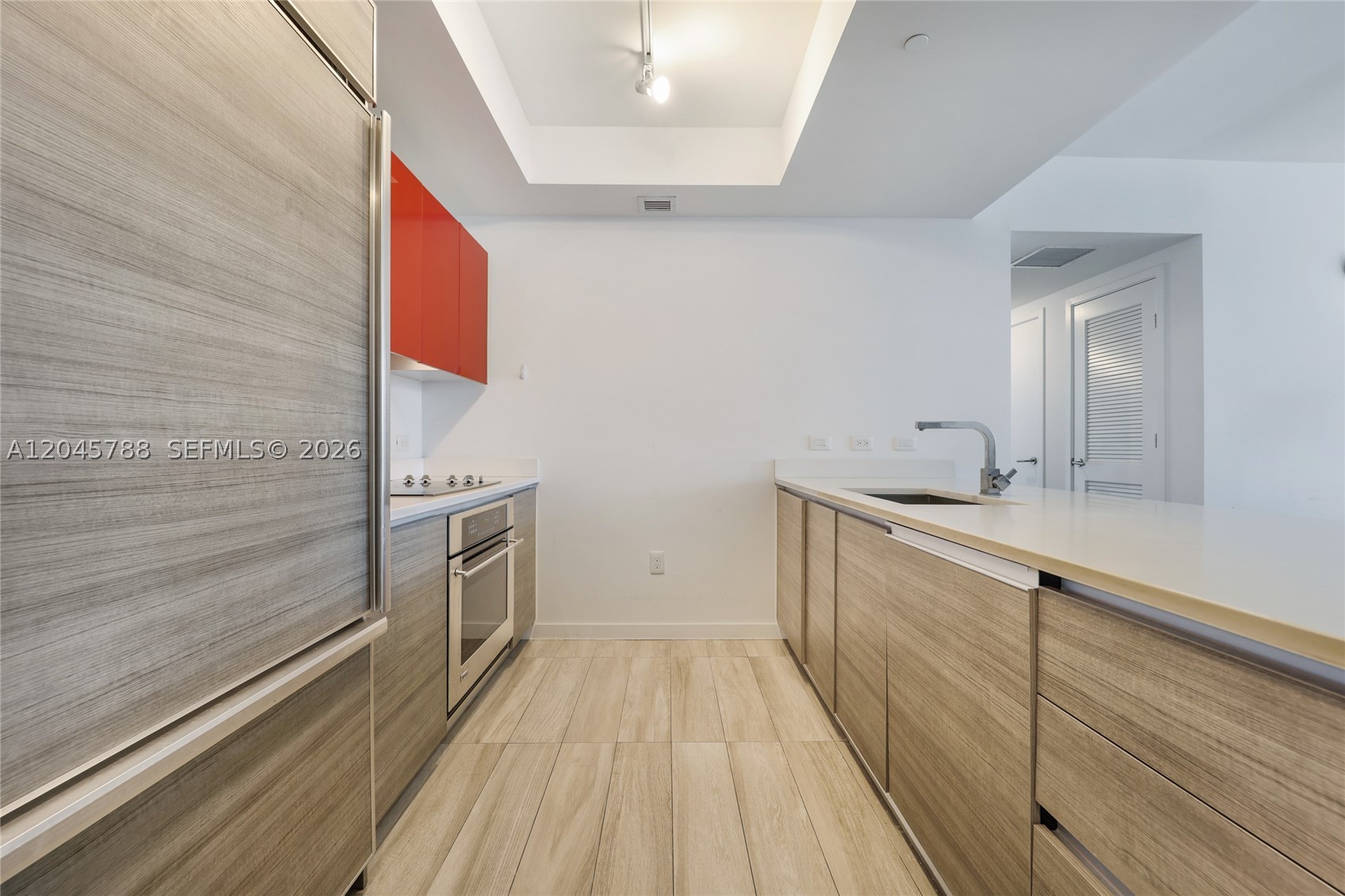1100 MILLECENTO RESIDENCE - Residential