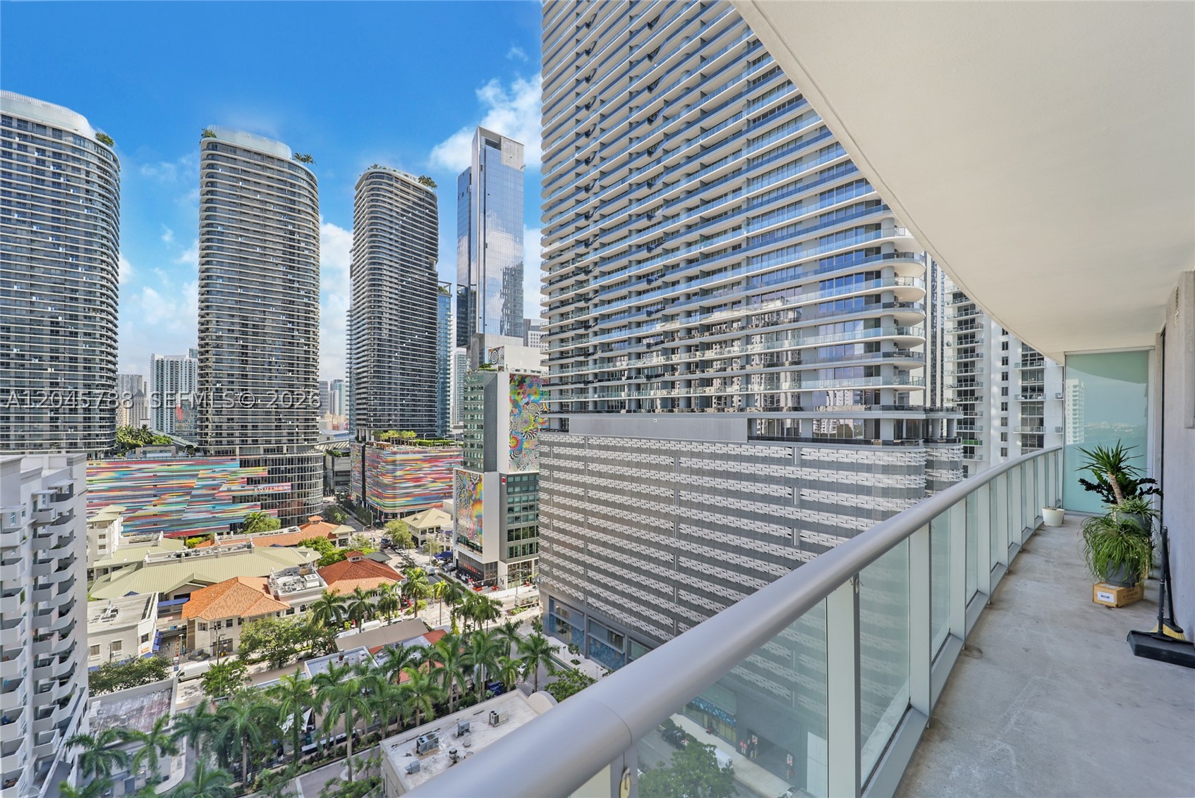 1100 MILLECENTO RESIDENCE - Residential