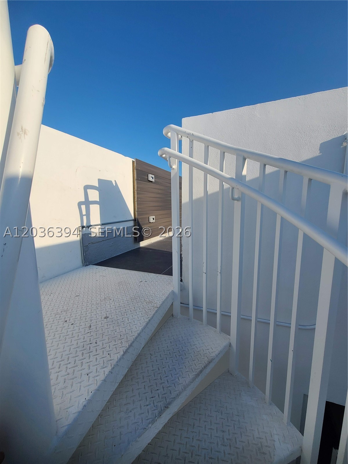 OCEAN BEACH ADDN NO 3 - Residential Lease