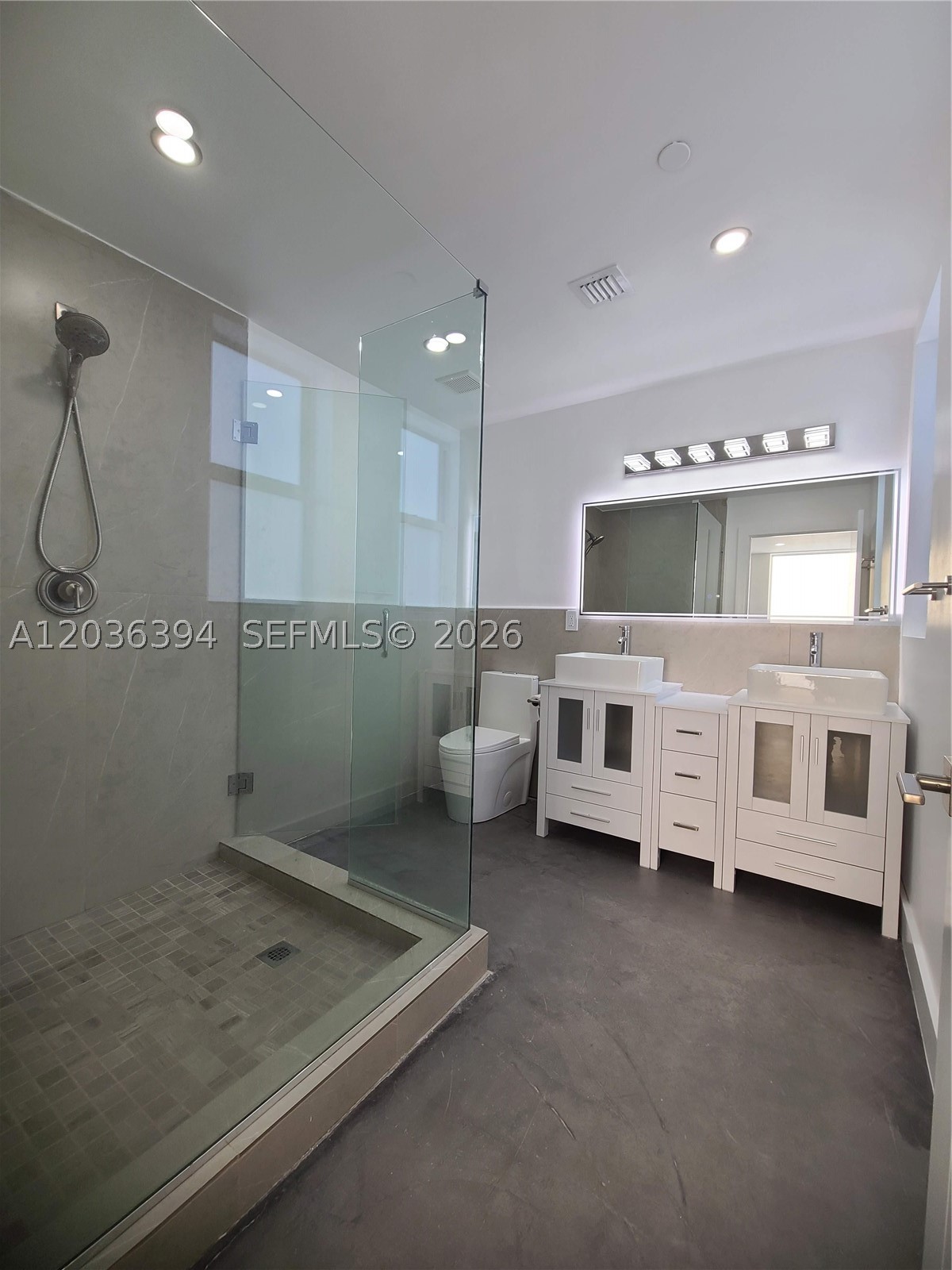 OCEAN BEACH ADDN NO 3 - Residential Lease