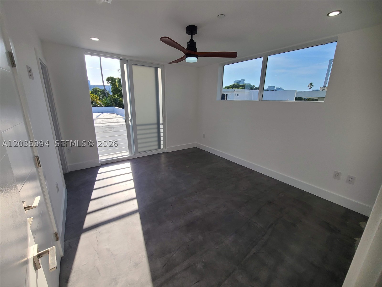 OCEAN BEACH ADDN NO 3 - Residential Lease