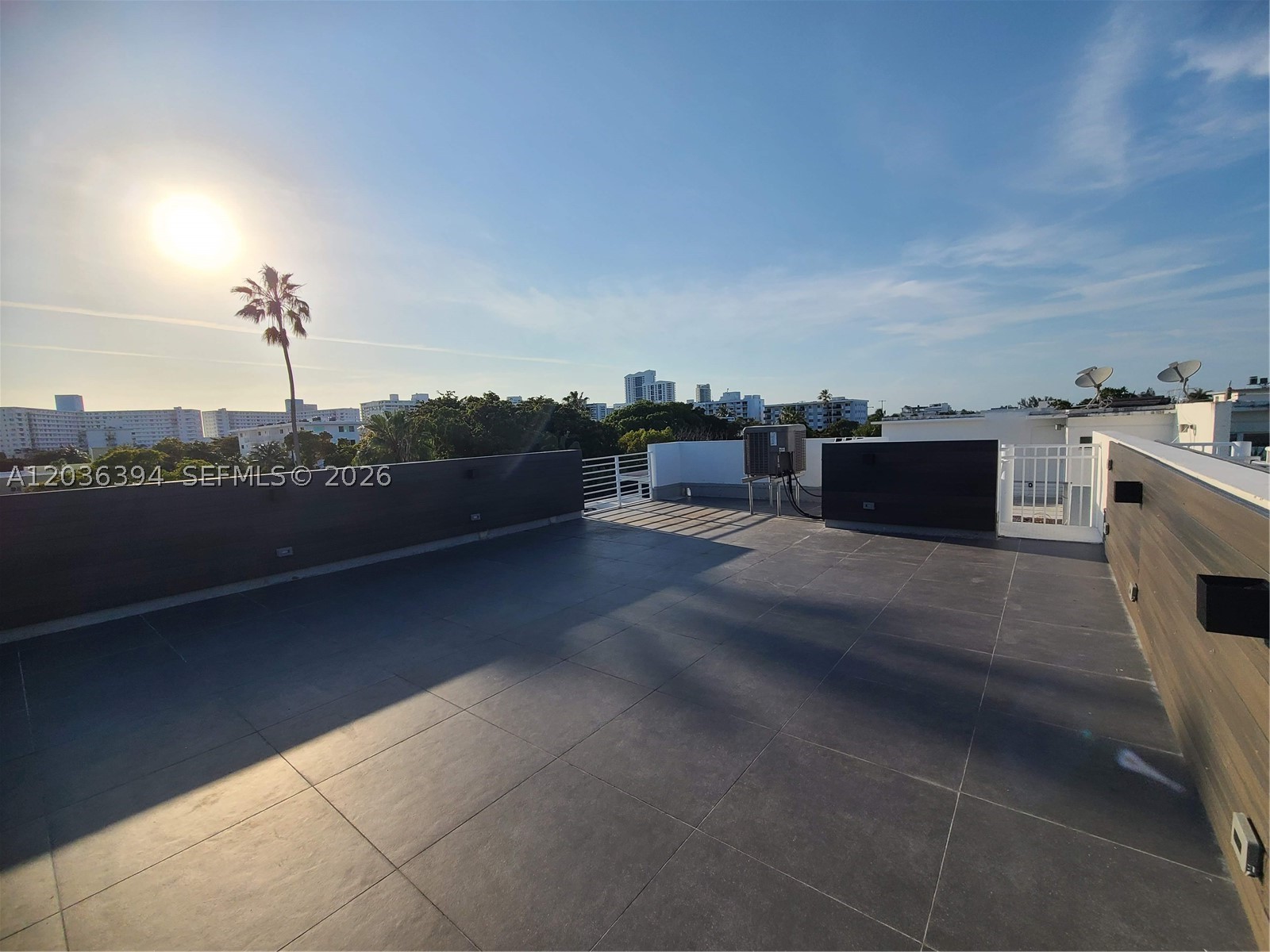 OCEAN BEACH ADDN NO 3 - Residential Lease