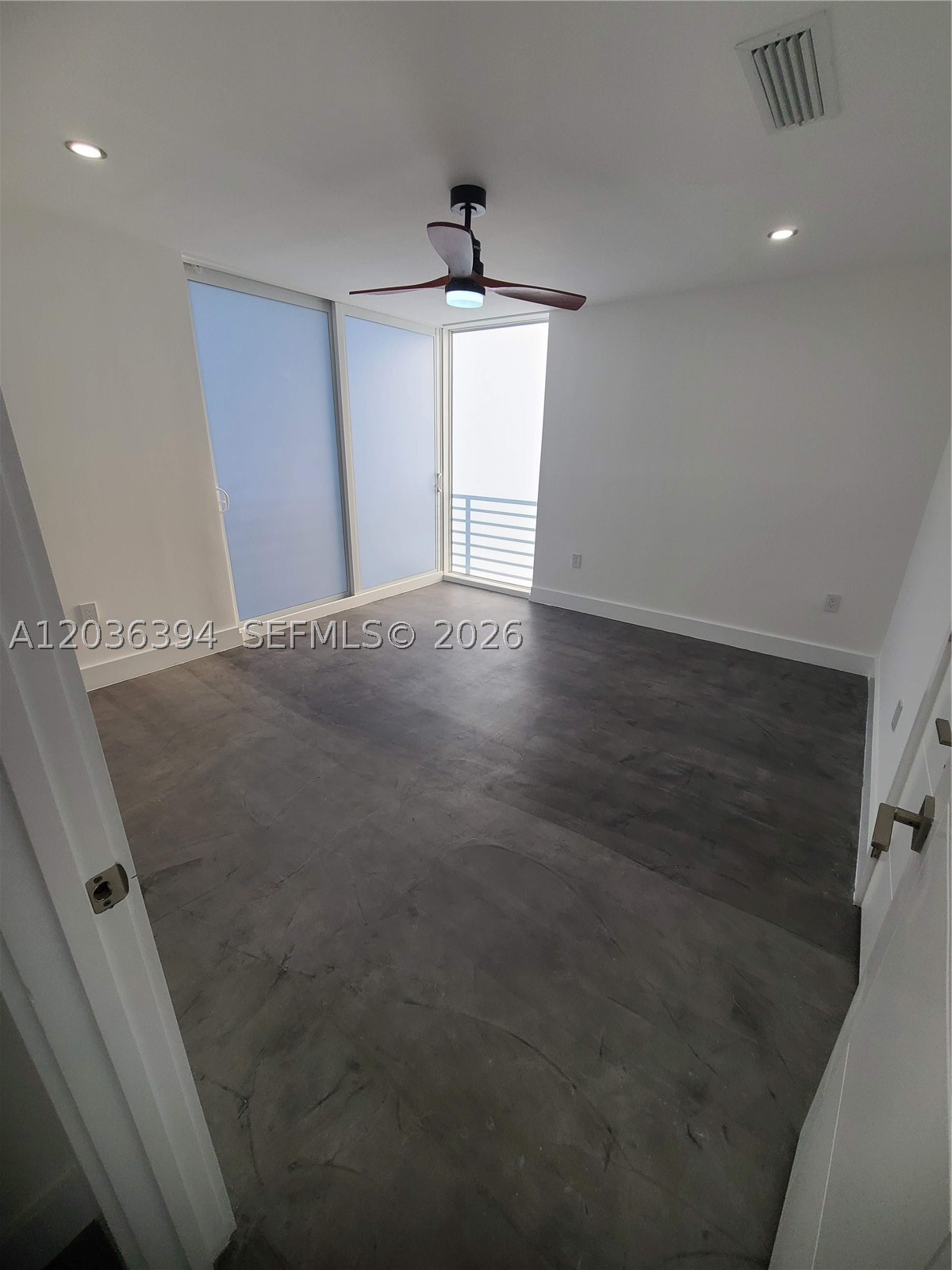 OCEAN BEACH ADDN NO 3 - Residential Lease