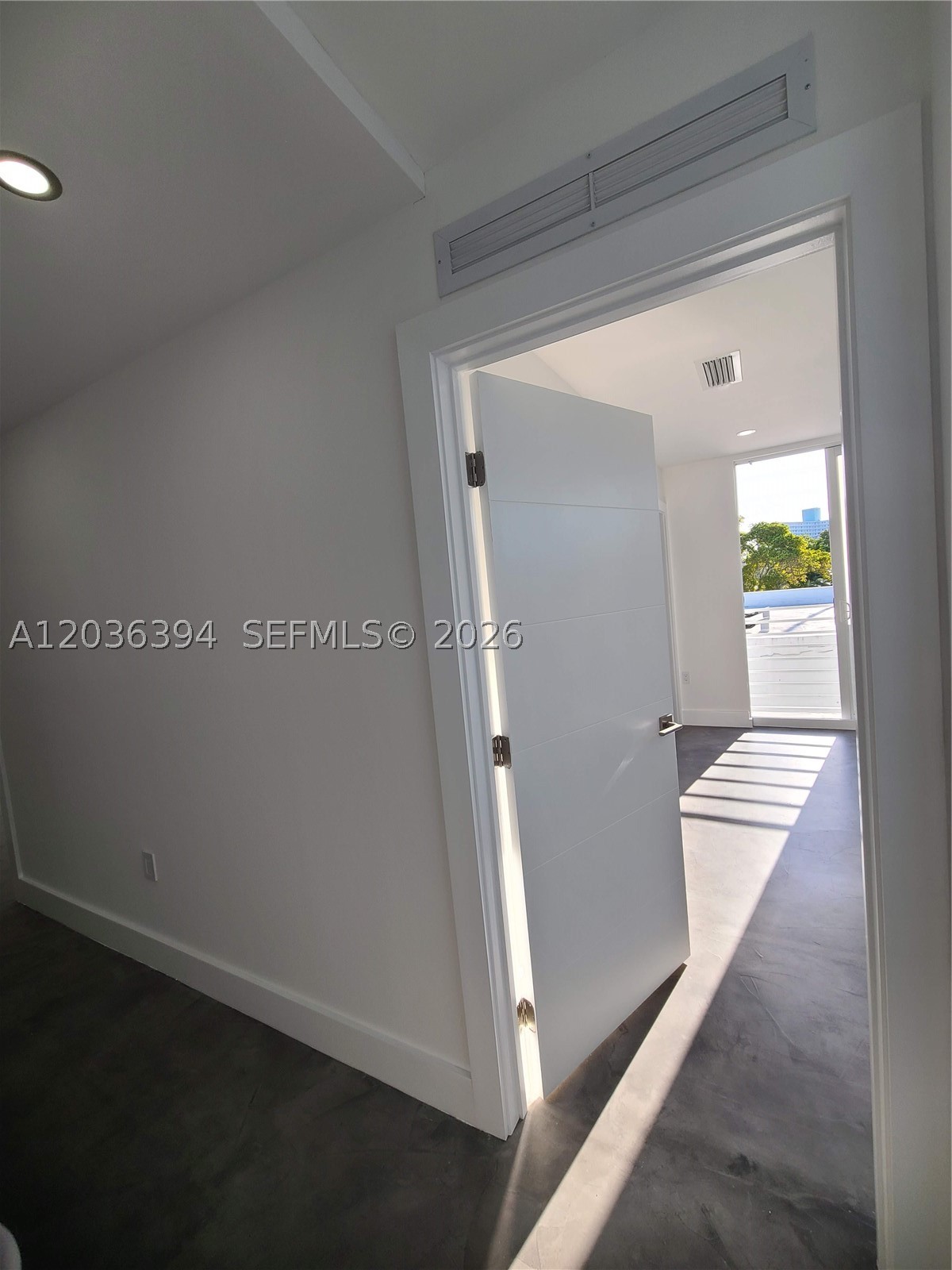 OCEAN BEACH ADDN NO 3 - Residential Lease