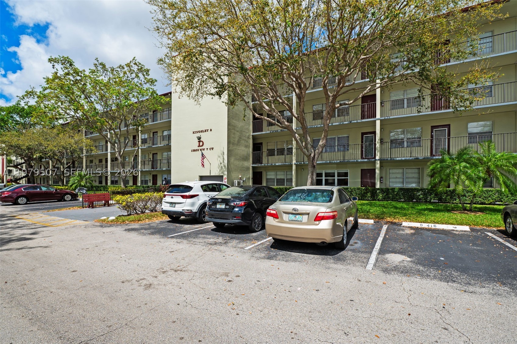 KINGSLEY AT CENTURY VILLA - Residential