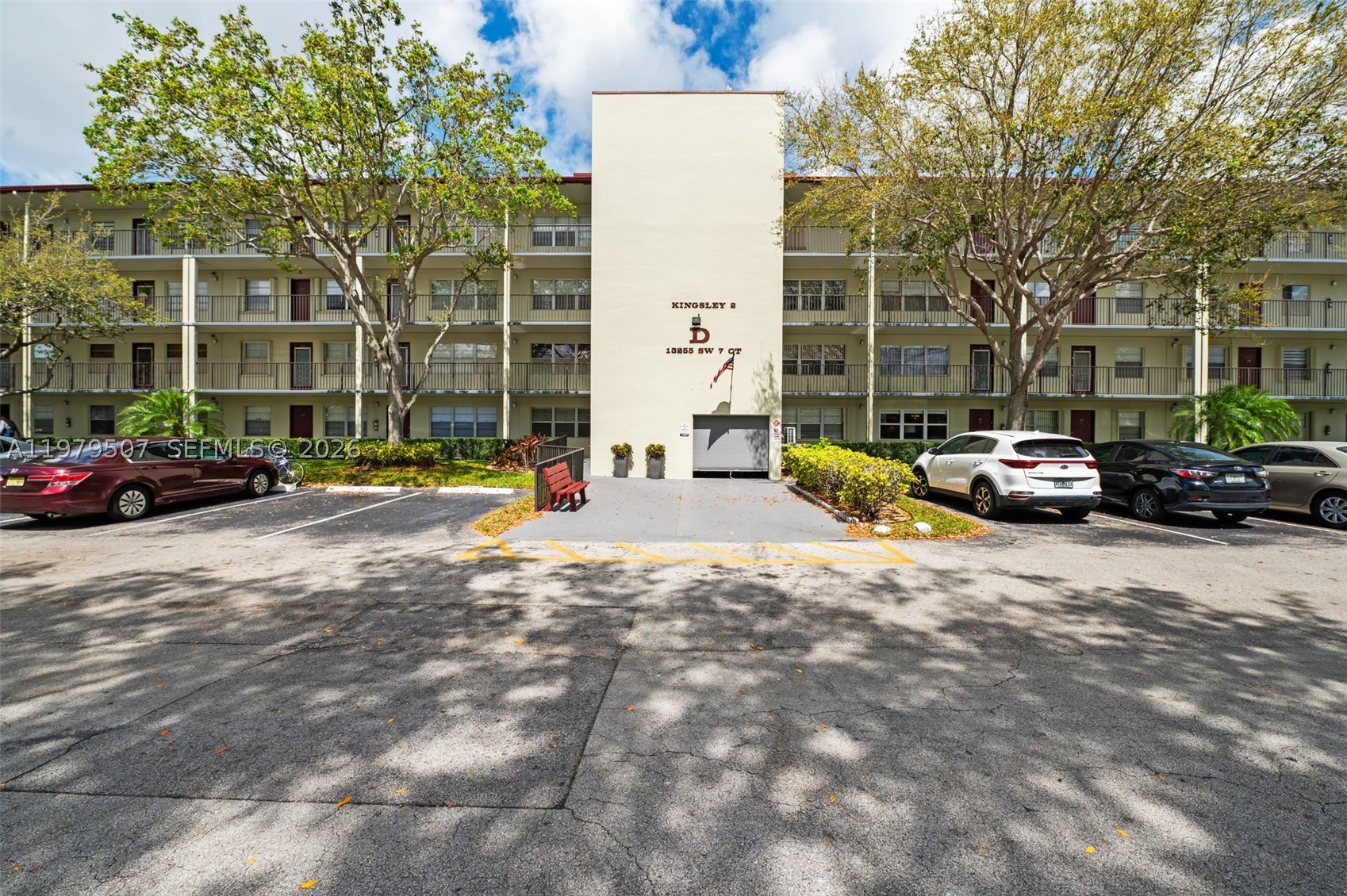 KINGSLEY AT CENTURY VILLA - Residential