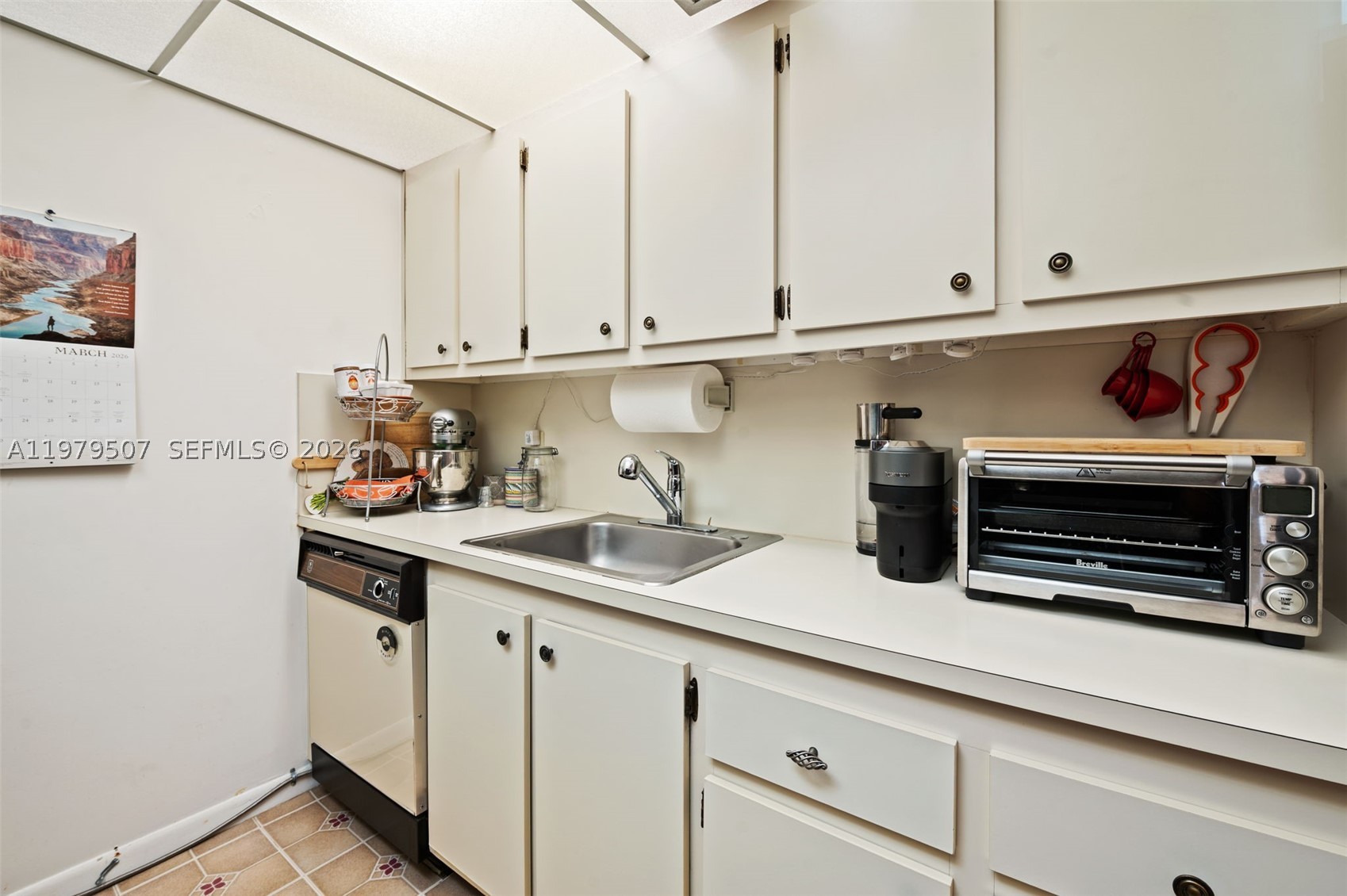 KINGSLEY AT CENTURY VILLA - Residential