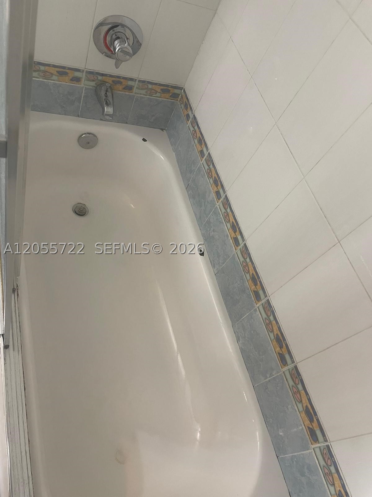 RIVIERA ISLES CONDO - Residential Lease