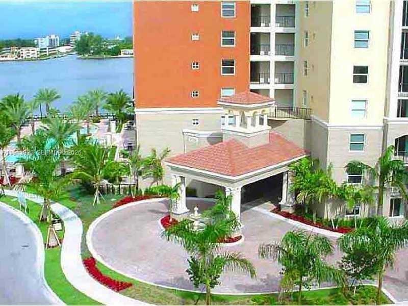 PORTO BELLAGIO CONDO - Residential