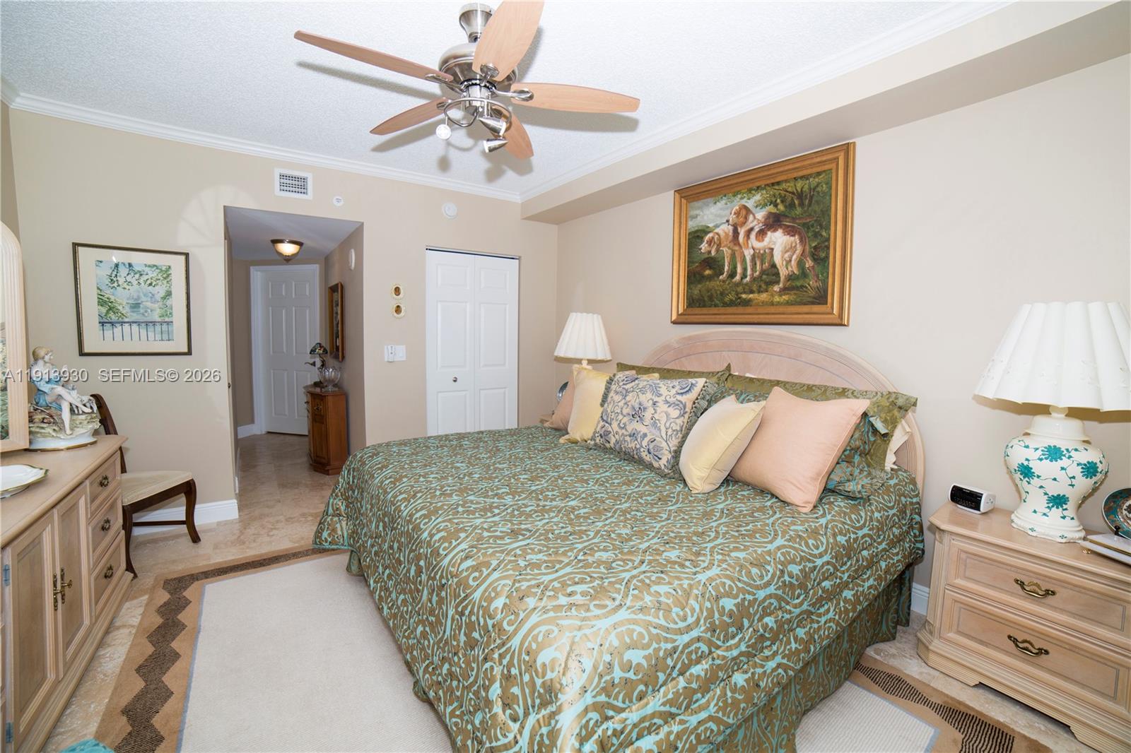 PORTO BELLAGIO CONDO - Residential