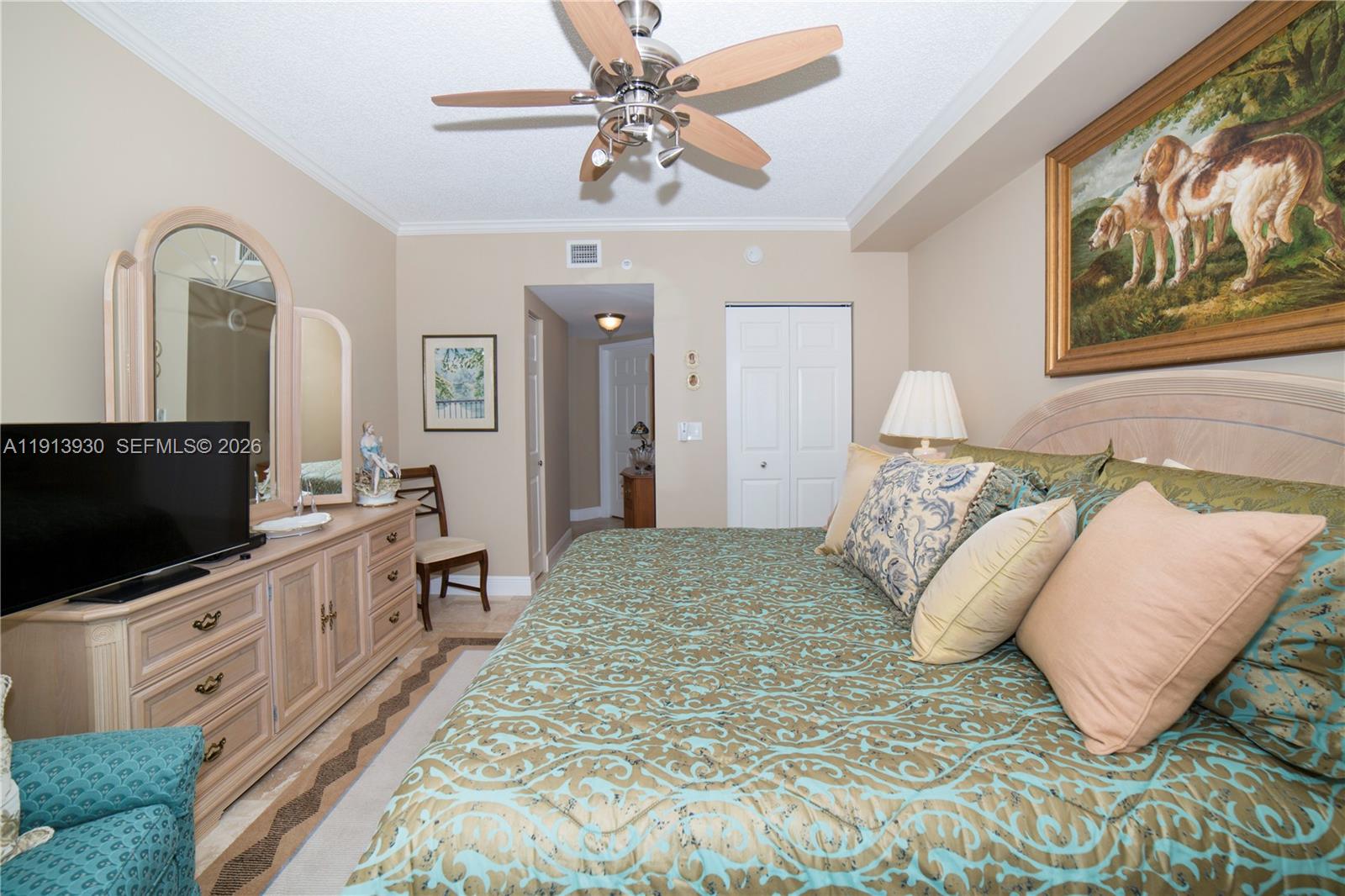 PORTO BELLAGIO CONDO - Residential