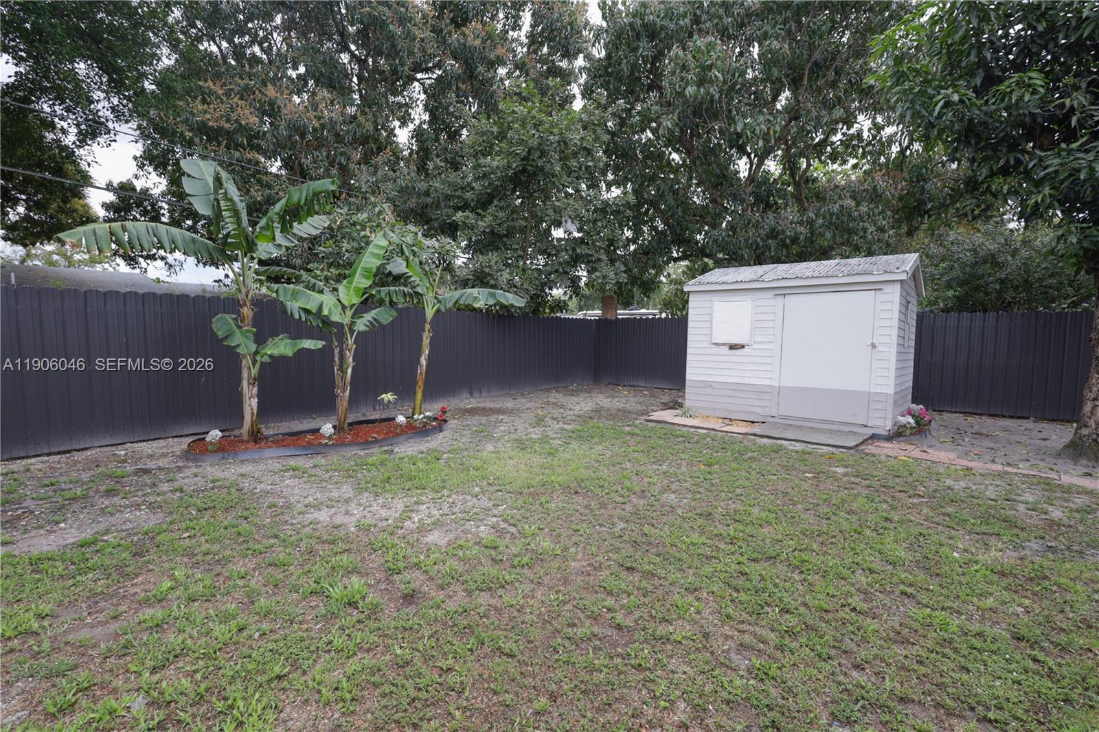 BUNCHE PARK - Residential