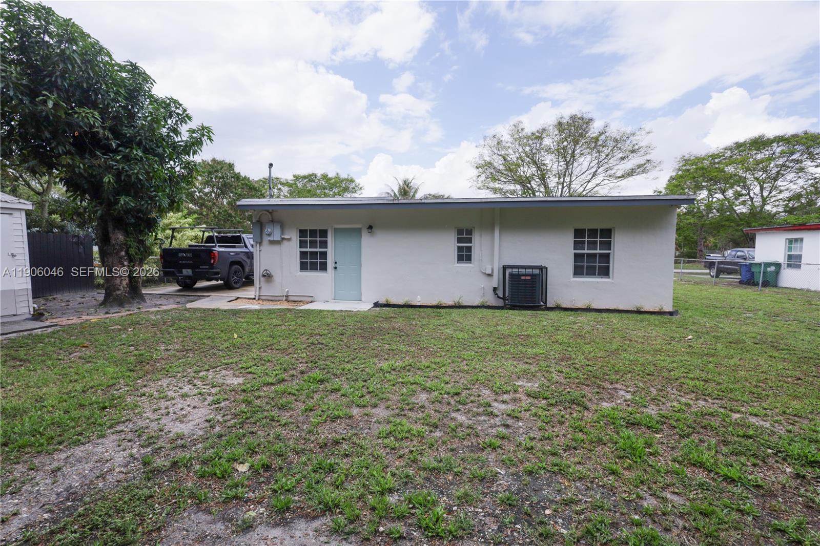 BUNCHE PARK - Residential