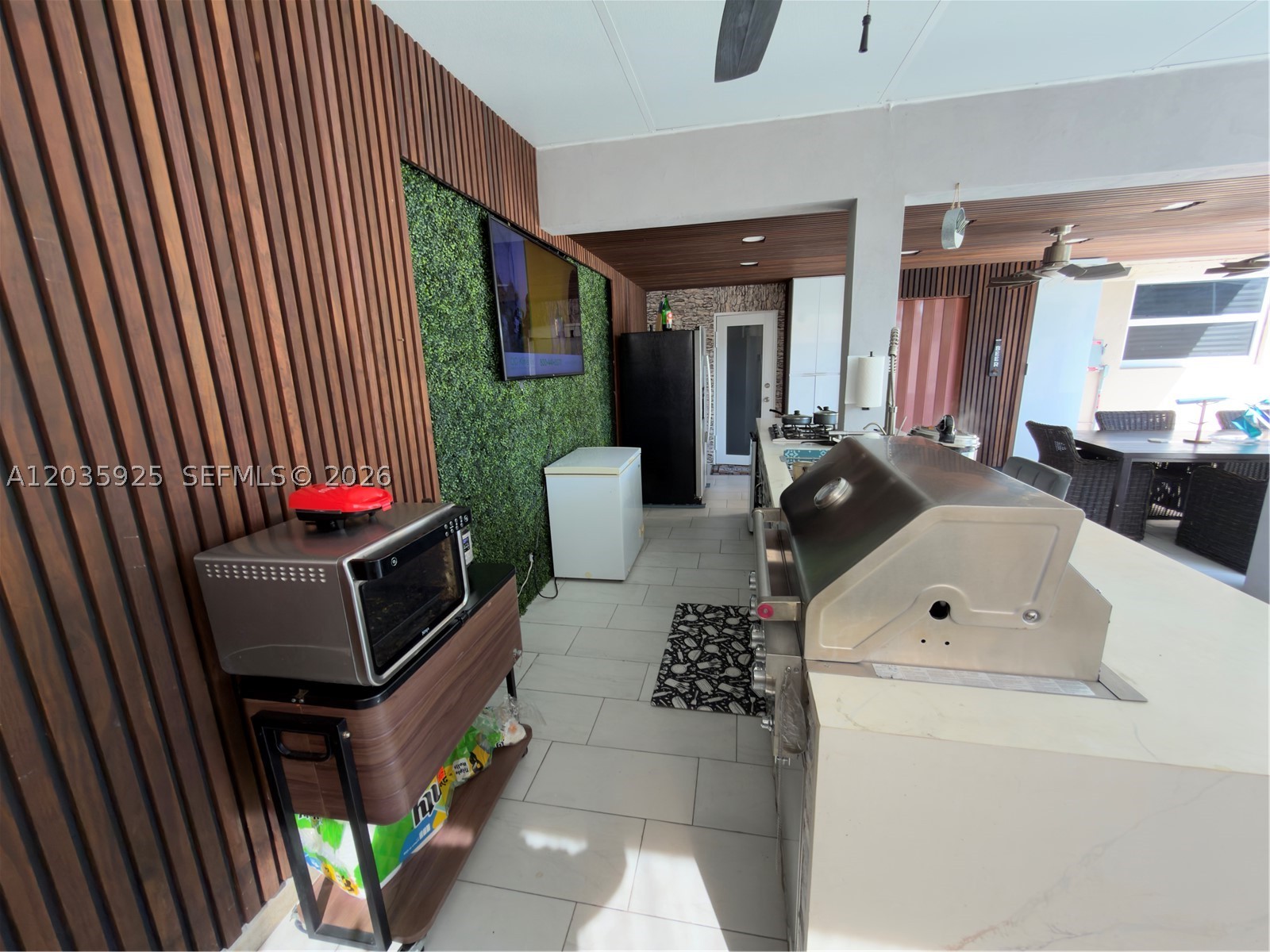 CHURCHILL DOWNS RESUB - Residential