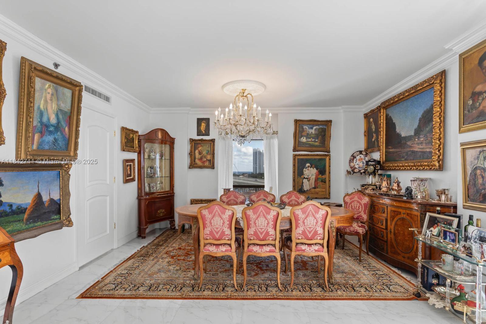 MARINA TOWER CONDO - Residential